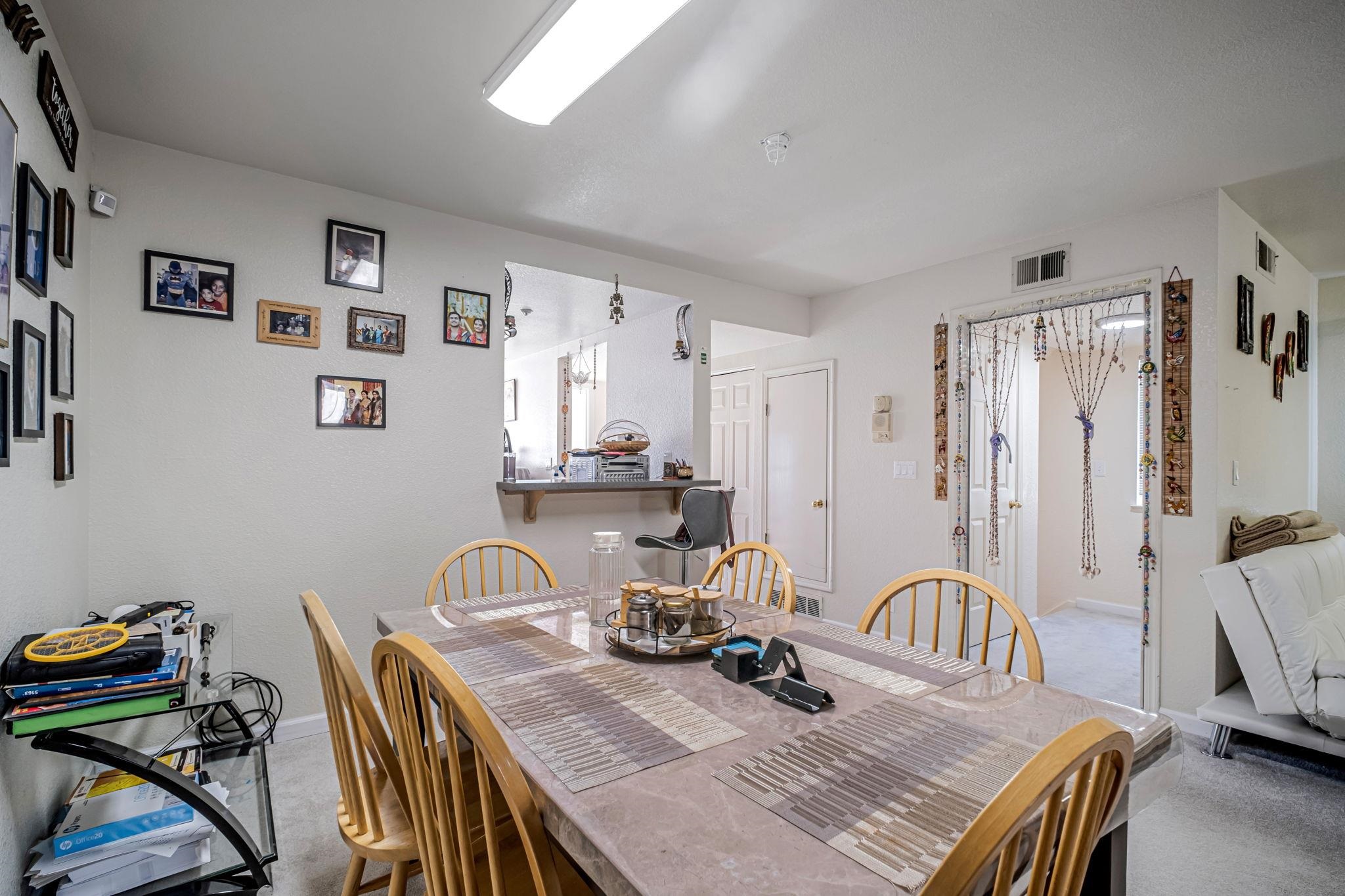 Detail Gallery Image 15 of 32 For 73 Fernridge Ct, Hayward,  CA 94544 - 3 Beds | 2/1 Baths