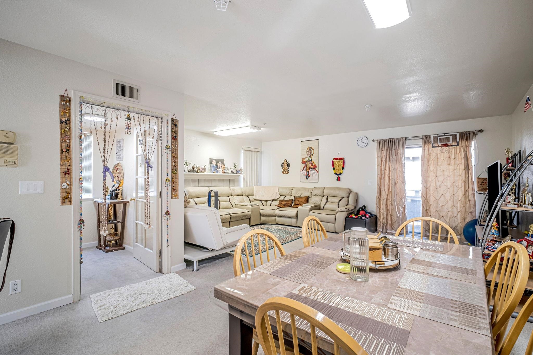 Detail Gallery Image 16 of 32 For 73 Fernridge Ct, Hayward,  CA 94544 - 3 Beds | 2/1 Baths