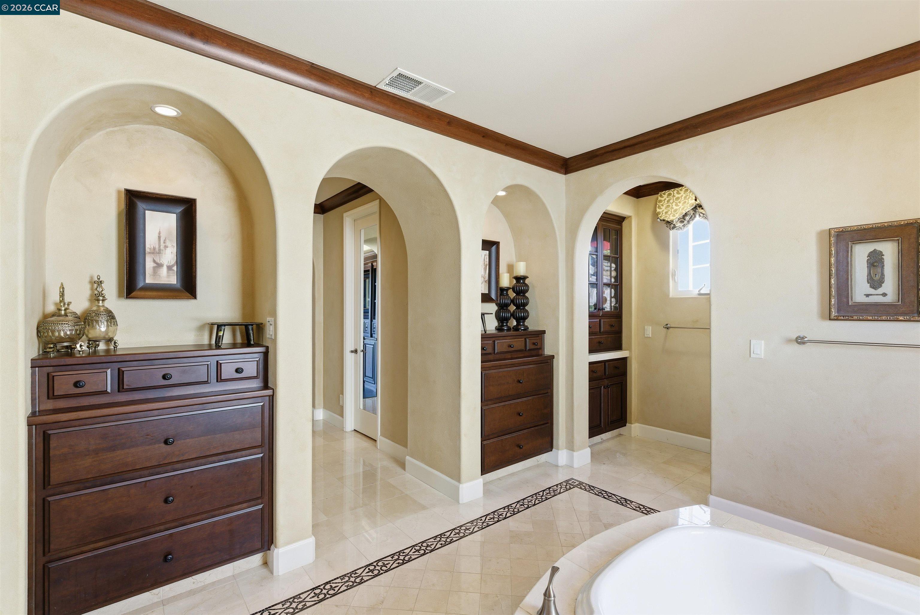 Detail Gallery Image 22 of 33 For 1041 S Wedgewood, San Ramon,  CA 94582 - 4 Beds | 3/1 Baths