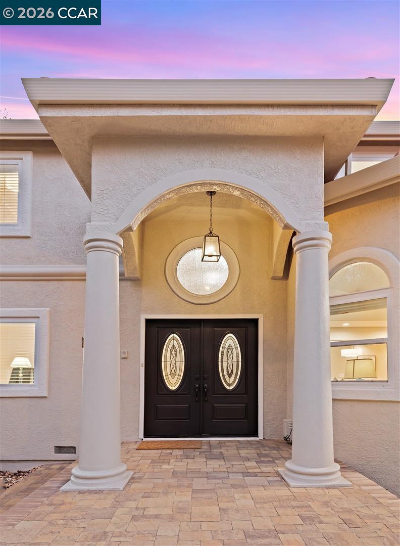 Detail Gallery Image 5 of 60 For 166 Midship Dr, Hercules,  CA 94547 - 5 Beds | 4 Baths