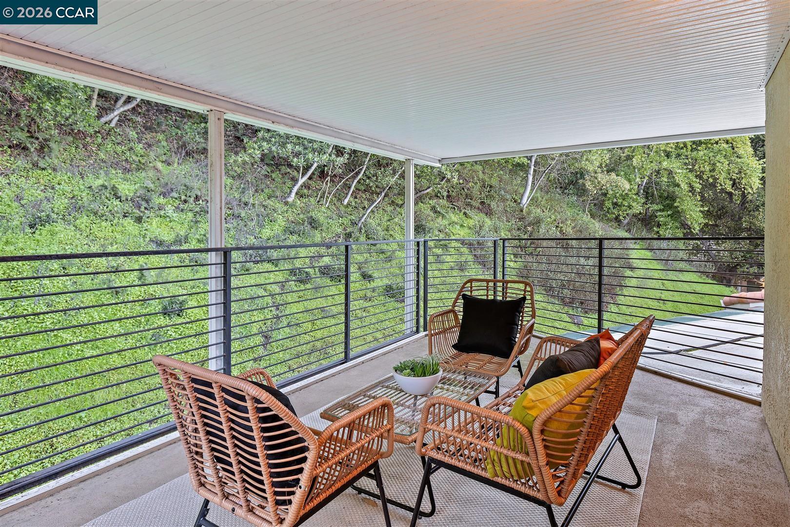 Detail Gallery Image 44 of 60 For 166 Midship Dr, Hercules,  CA 94547 - 5 Beds | 4 Baths