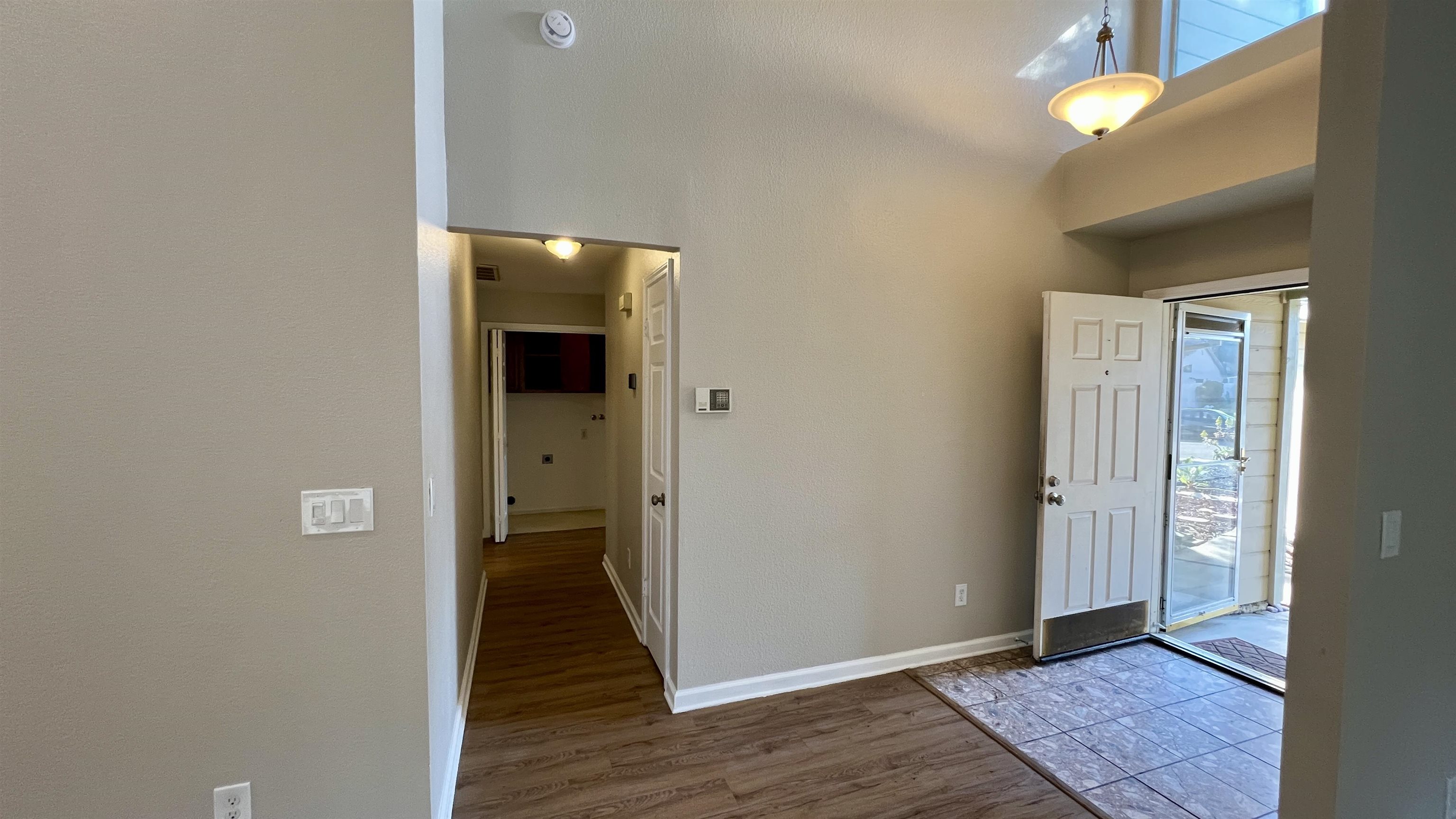 Detail Gallery Image 16 of 33 For 2231 Hillcrest Dr, Tracy,  CA 95377 - 3 Beds | 2 Baths