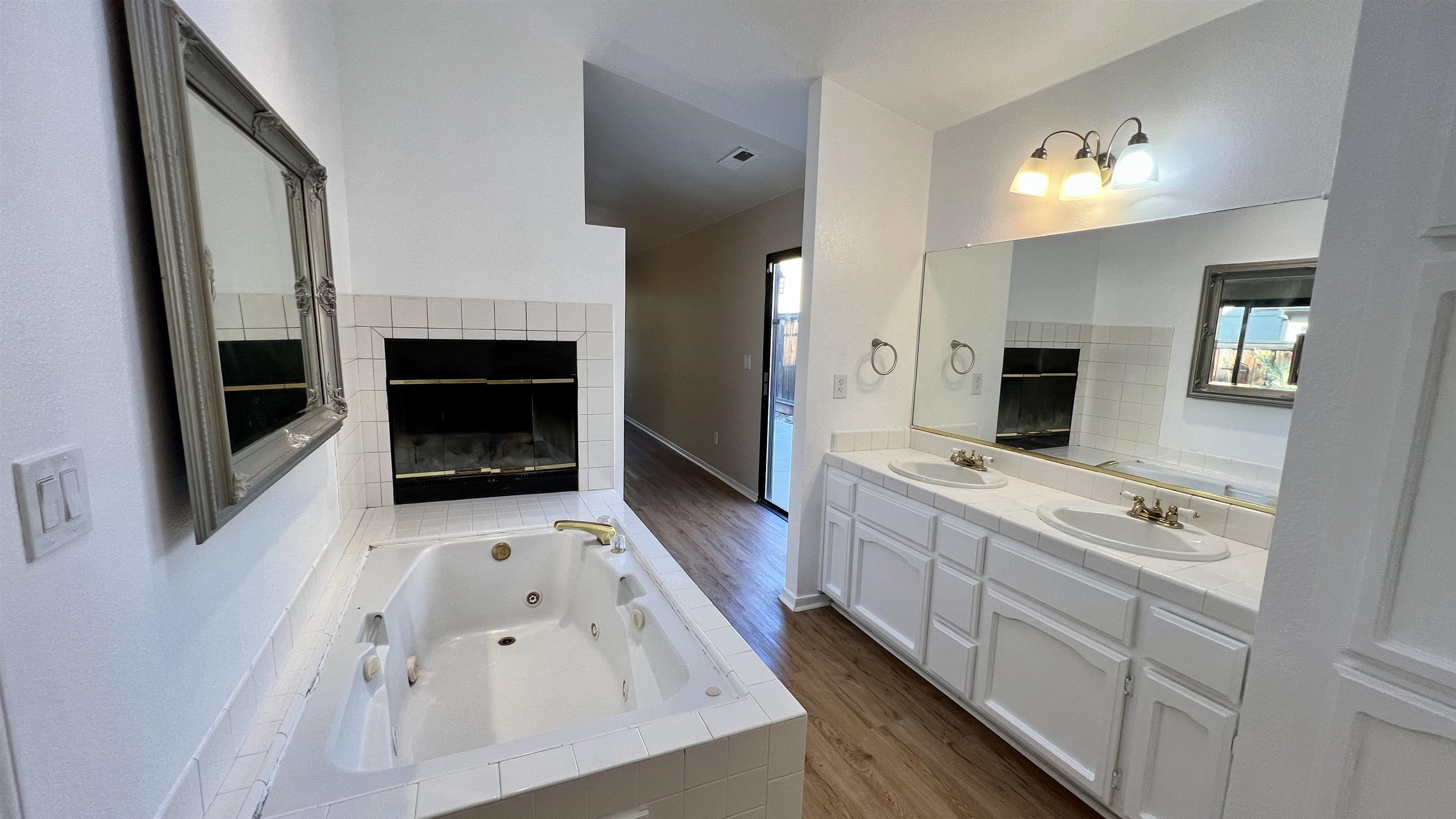 Detail Gallery Image 27 of 33 For 2231 Hillcrest Dr, Tracy,  CA 95377 - 3 Beds | 2 Baths