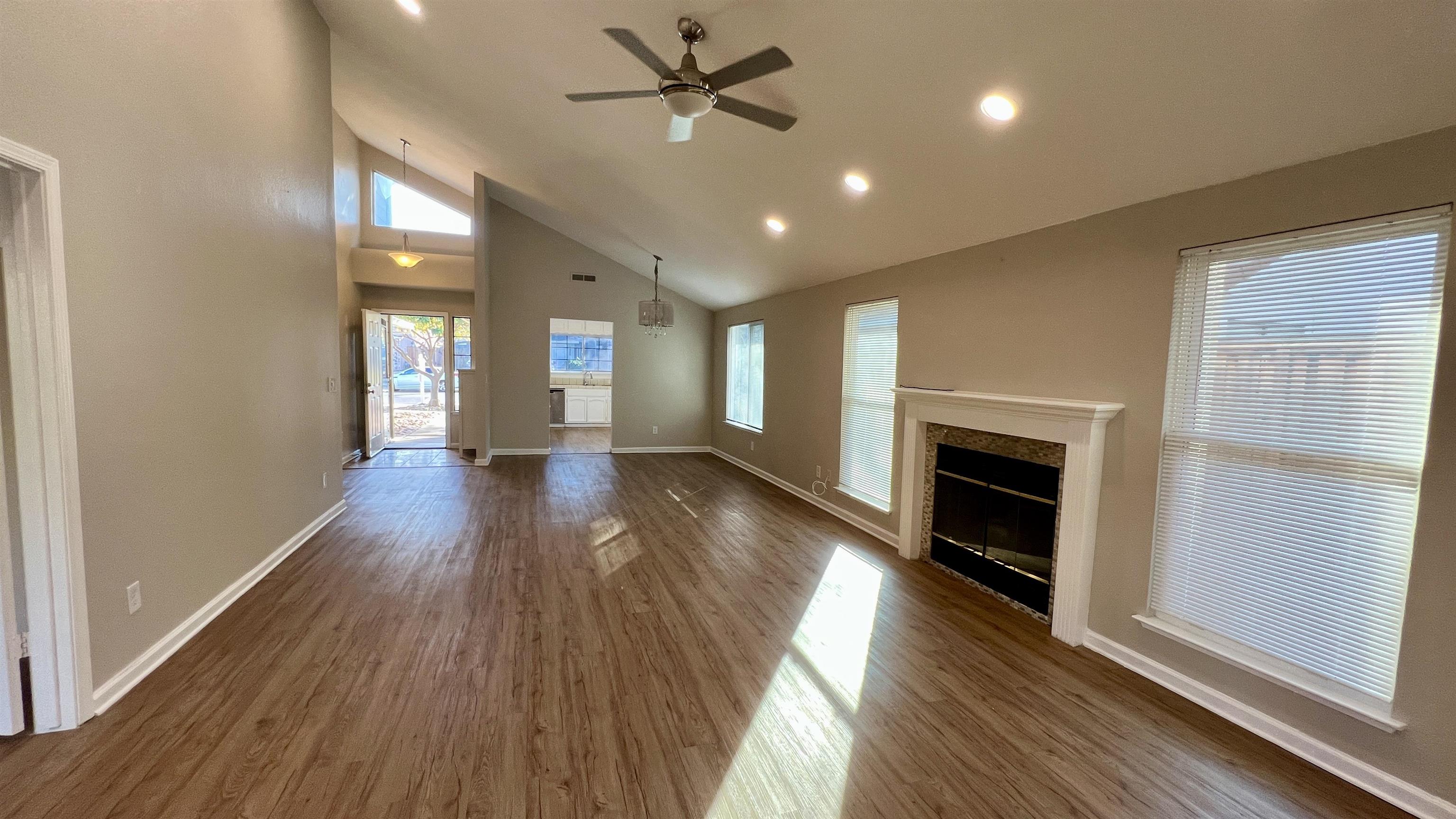 Detail Gallery Image 10 of 33 For 2231 Hillcrest Dr, Tracy,  CA 95377 - 3 Beds | 2 Baths