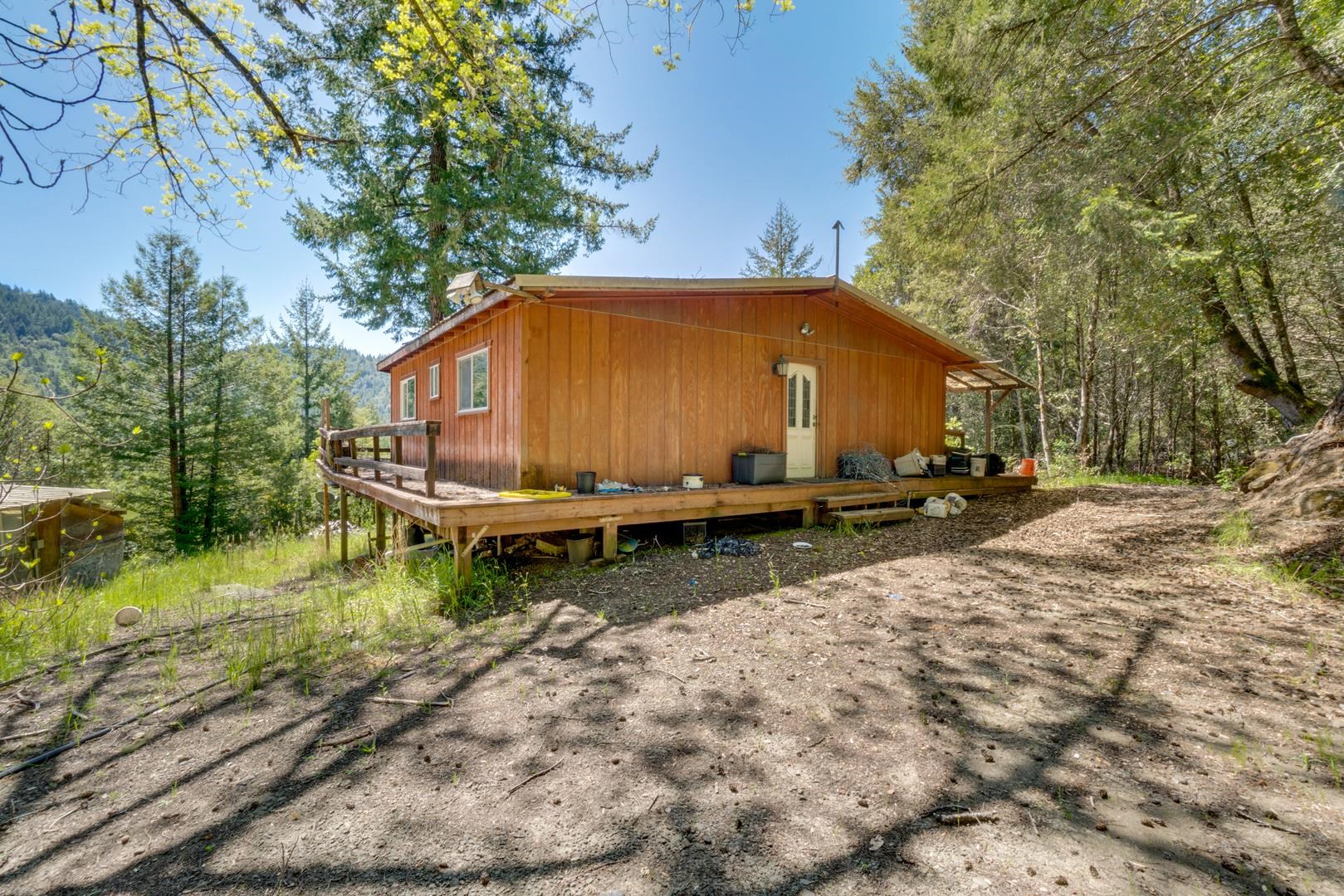Detail Gallery Image 7 of 16 For 1 Panther Gap Rd., Honeydew,  CA 95545 - – Beds | – Baths