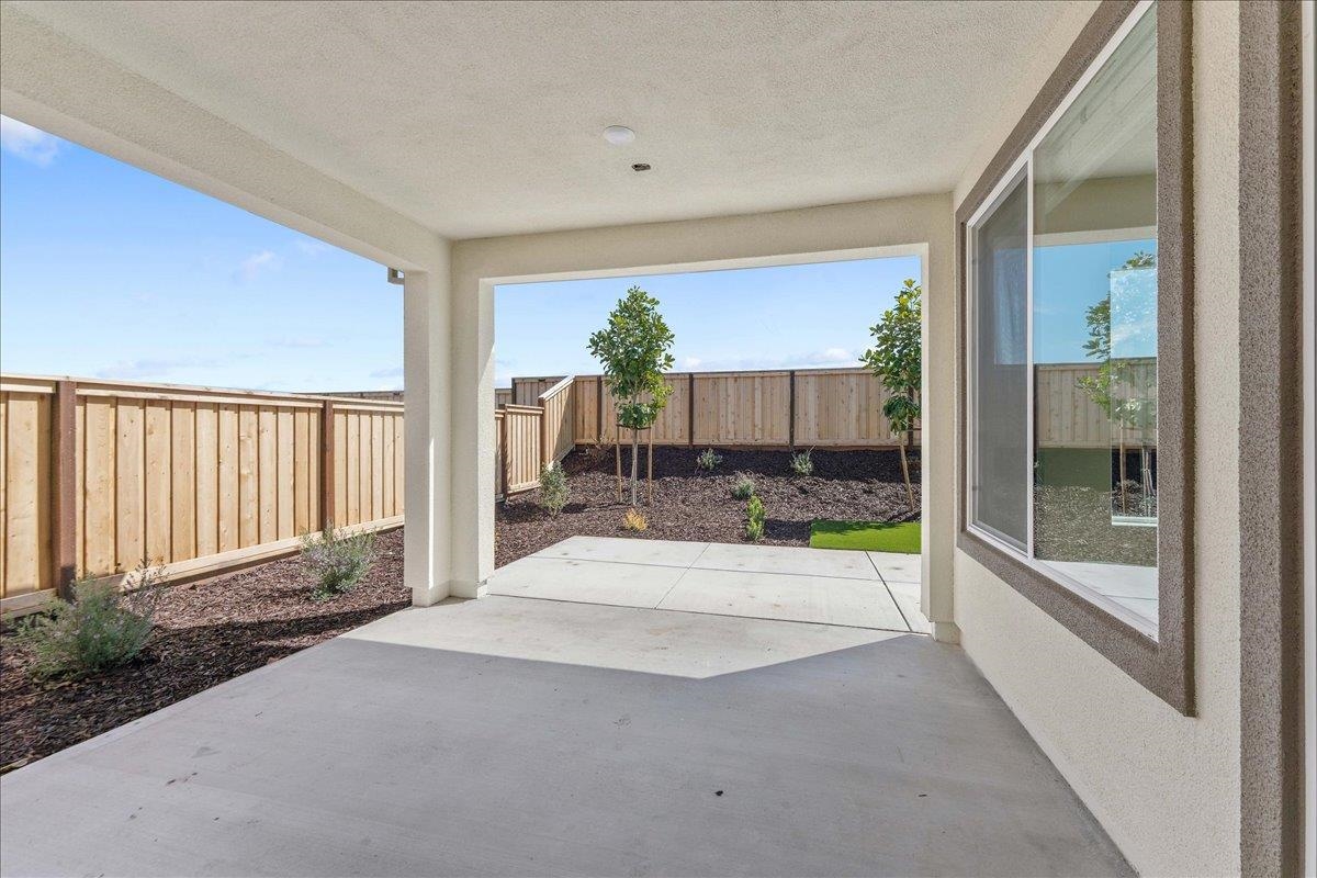 Detail Gallery Image 23 of 25 For 3214 Woody Way, Hollister,  CA 95023 - 3 Beds | 2/1 Baths
