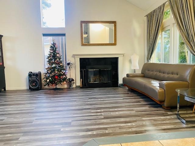 Detail Gallery Image 4 of 16 For 1011 Amanda Cir, Brentwood,  CA 94513 - 4 Beds | 2/1 Baths