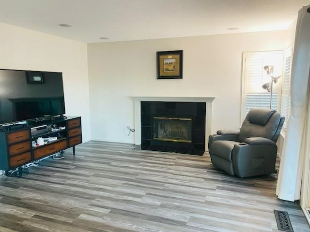 Detail Gallery Image 5 of 16 For 1011 Amanda Cir, Brentwood,  CA 94513 - 4 Beds | 2/1 Baths