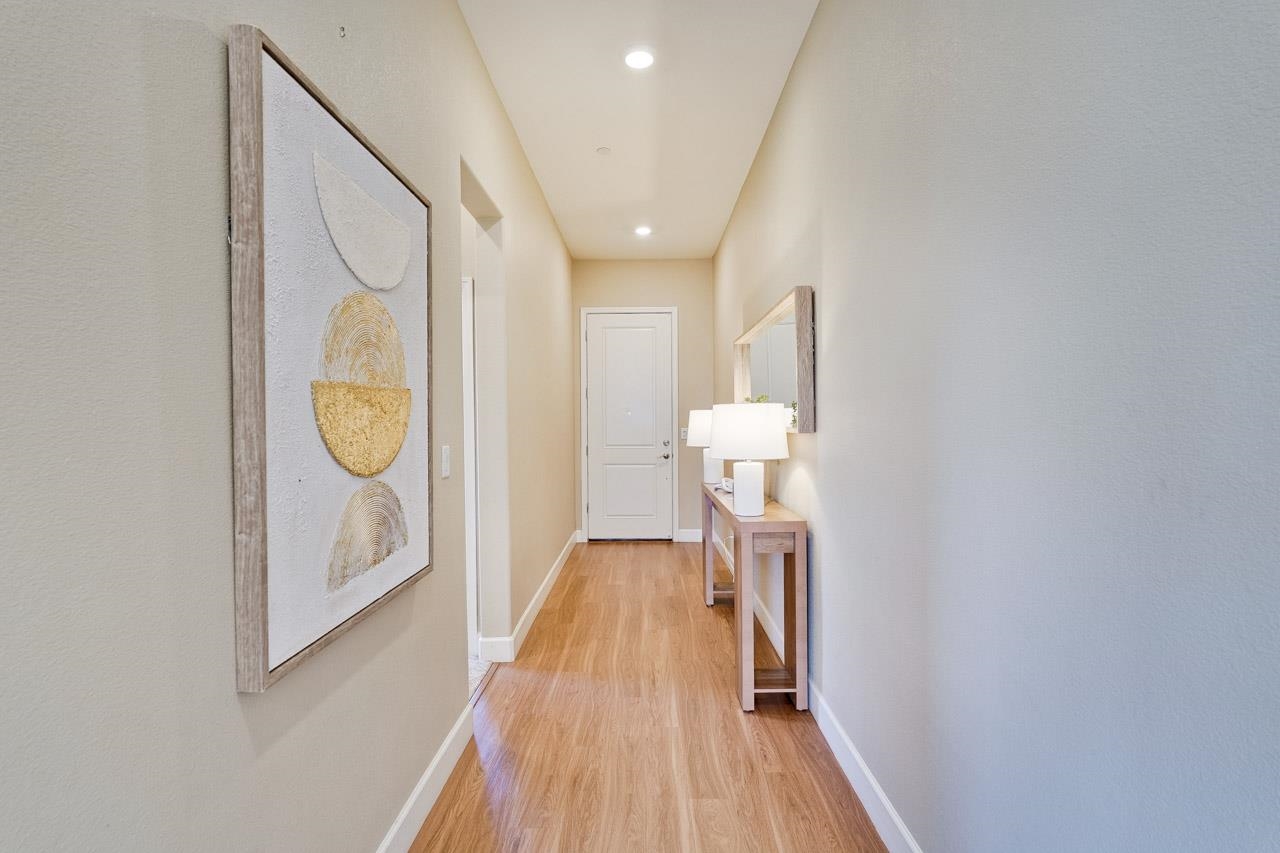 Detail Gallery Image 2 of 46 For 39715 Fog Shrew Rd, Newark,  CA 94560 - 5 Beds | 3 Baths