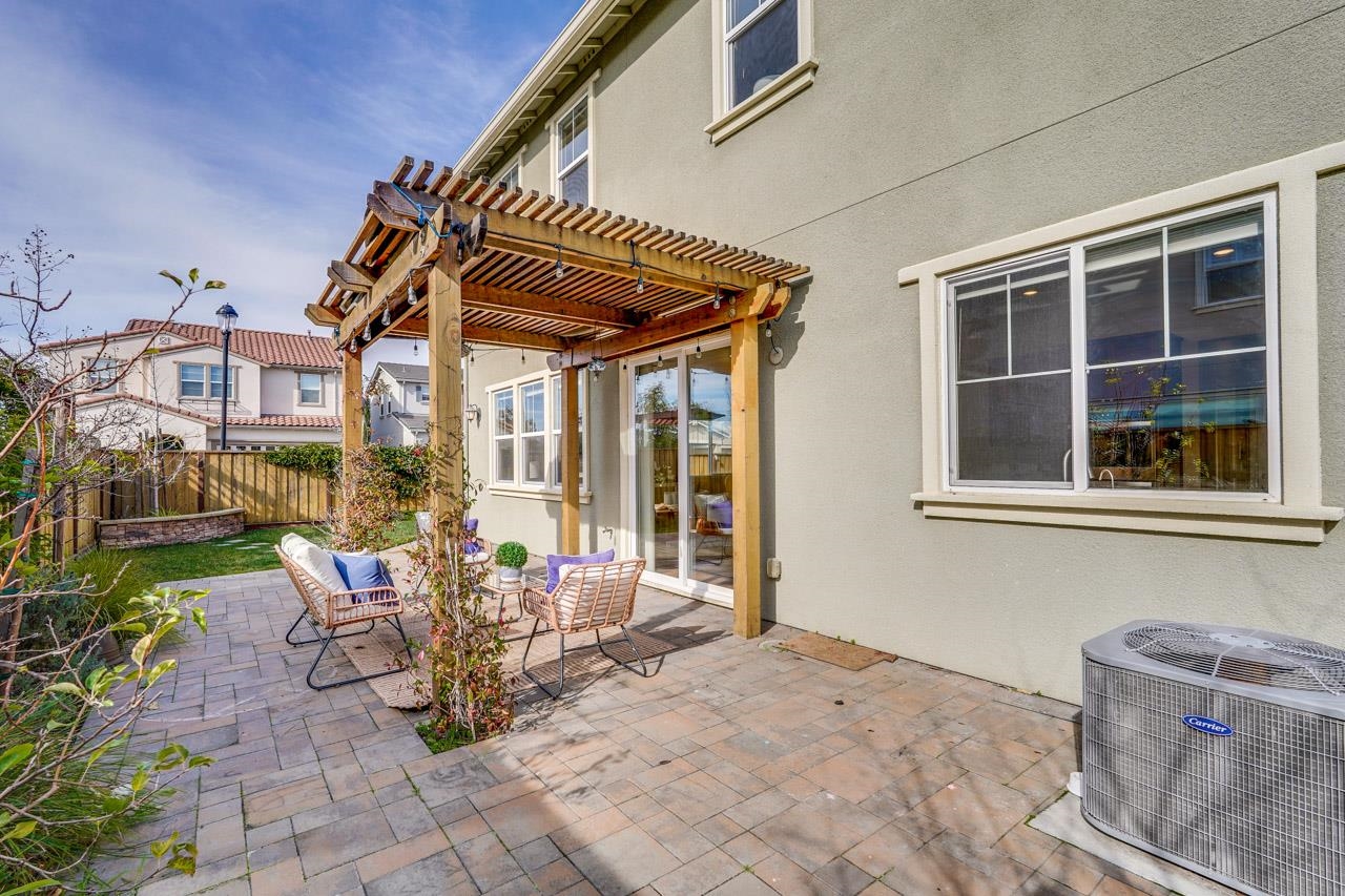 Detail Gallery Image 39 of 46 For 39715 Fog Shrew Rd, Newark,  CA 94560 - 5 Beds | 3 Baths