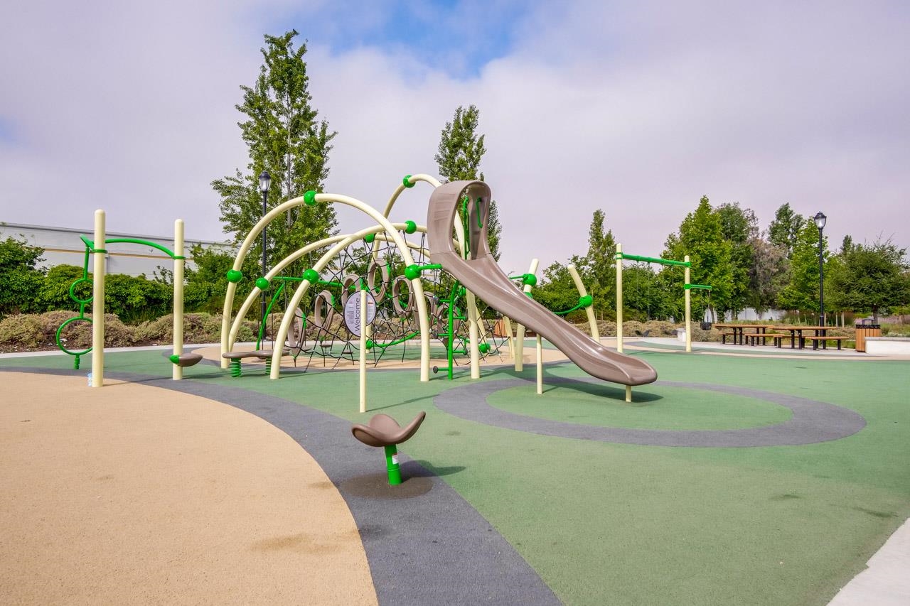 Detail Gallery Image 46 of 46 For 39715 Fog Shrew Rd, Newark,  CA 94560 - 5 Beds | 3 Baths