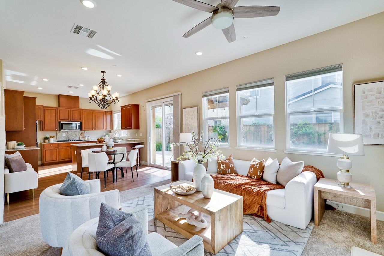 Detail Gallery Image 7 of 46 For 39715 Fog Shrew Rd, Newark,  CA 94560 - 5 Beds | 3 Baths