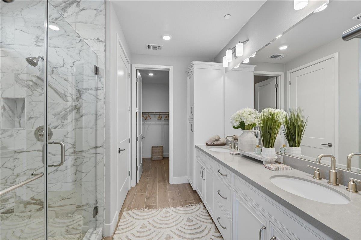 Detail Gallery Image 16 of 24 For 3237 Woody Way, Hollister,  CA 95023 - 2 Beds | 2 Baths