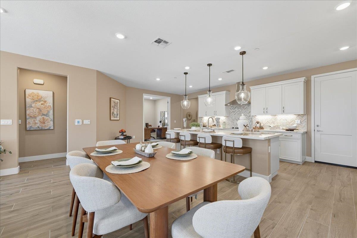 Detail Gallery Image 10 of 24 For 3237 Woody Way, Hollister,  CA 95023 - 2 Beds | 2 Baths