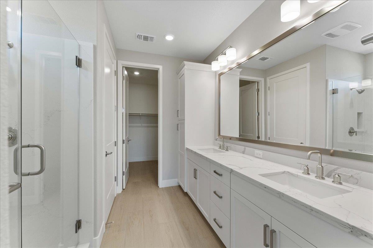 Detail Gallery Image 17 of 26 For 3167 Woody Way, Hollister,  CA 95023 - 2 Beds | 2 Baths