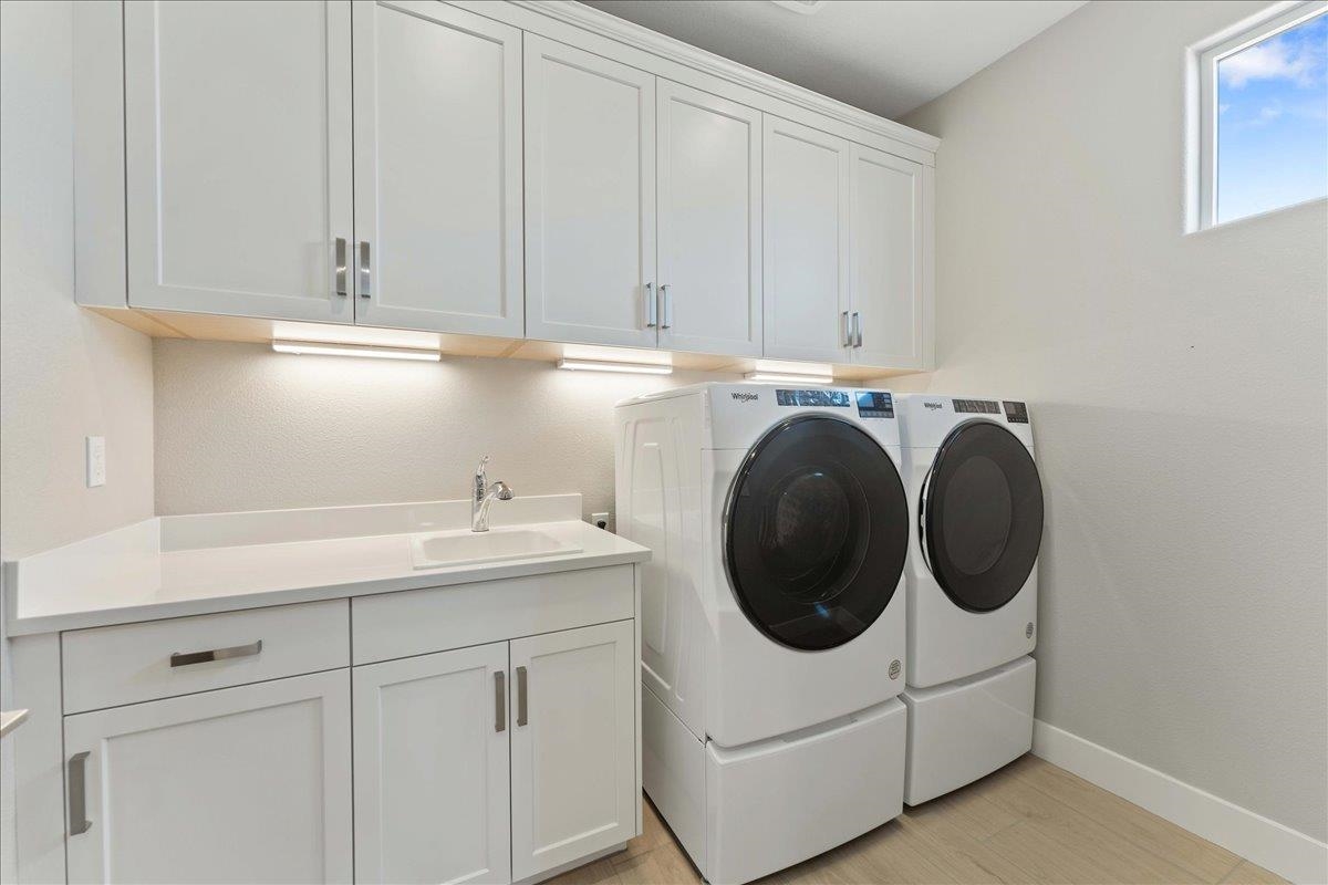 Detail Gallery Image 23 of 26 For 3167 Woody Way, Hollister,  CA 95023 - 2 Beds | 2 Baths