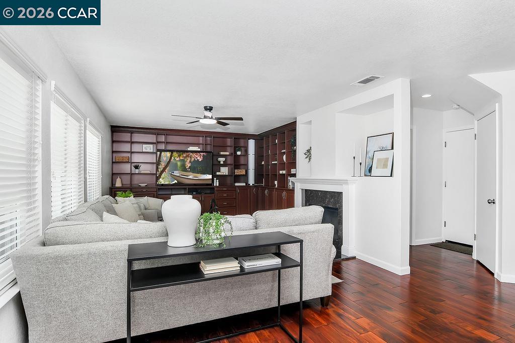 Detail Gallery Image 13 of 41 For 470 Jill Avenue, Bay Point,  CA 94565-6794 - 4 Beds | 2/1 Baths