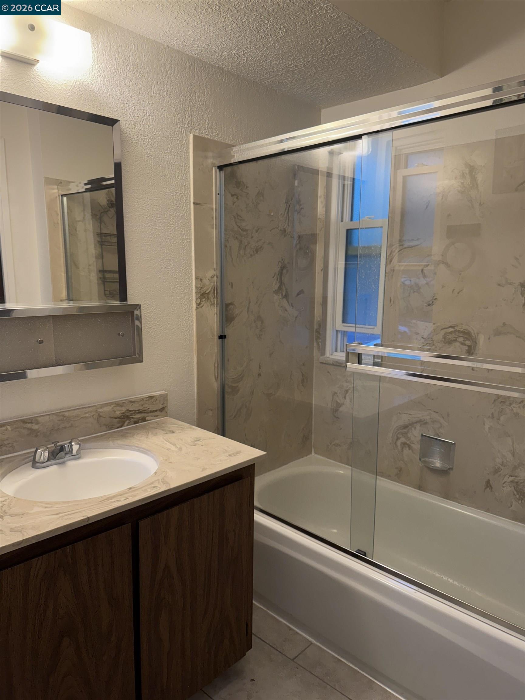 Detail Gallery Image 20 of 21 For 1725 Landana Dr #7,  Concord,  CA 94519 - 3 Beds | 2/1 Baths
