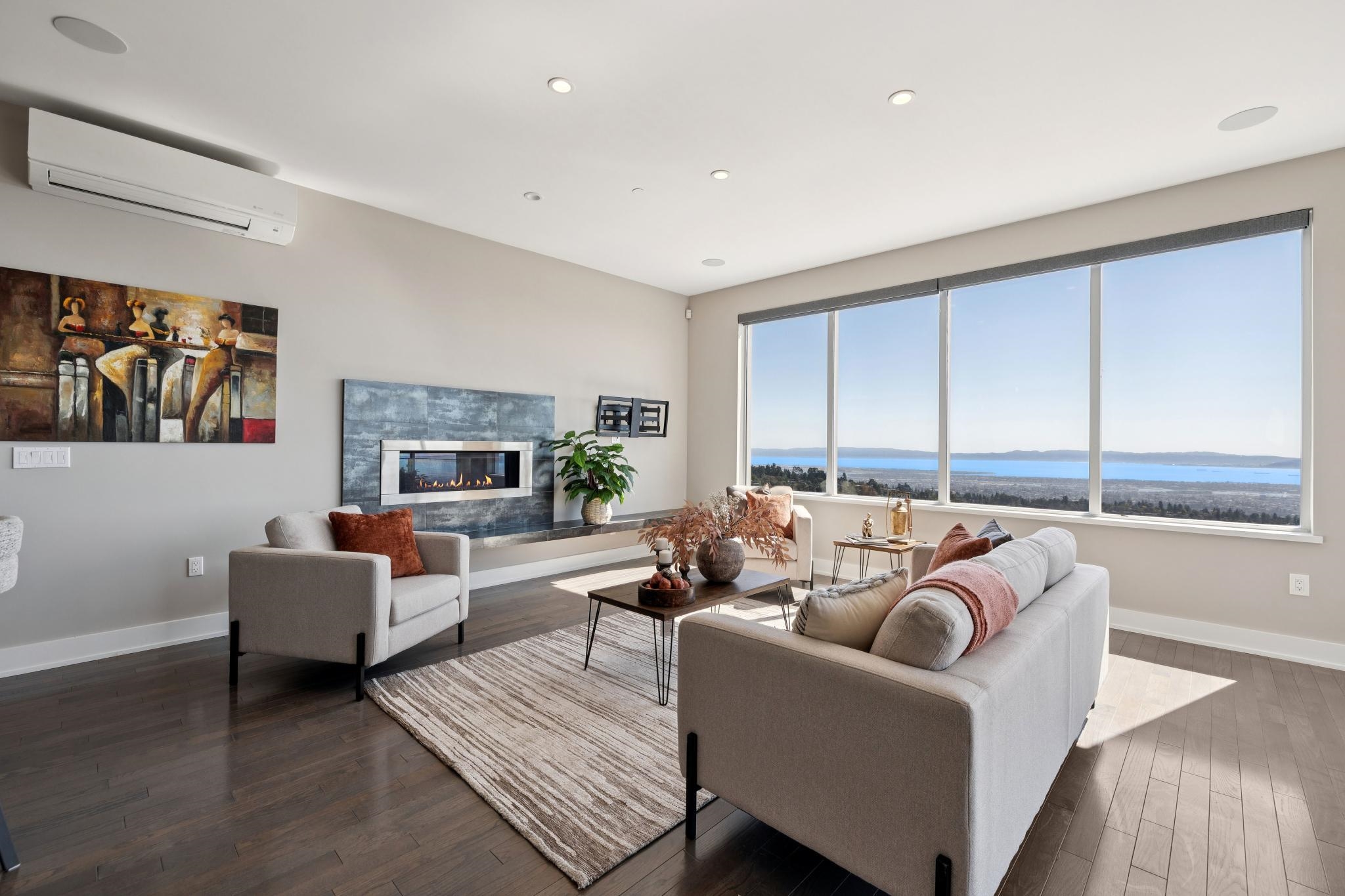 Detail Gallery Image 12 of 60 For 25 Diablo Dr, Oakland,  CA 94611 - 3 Beds | 3/1 Baths