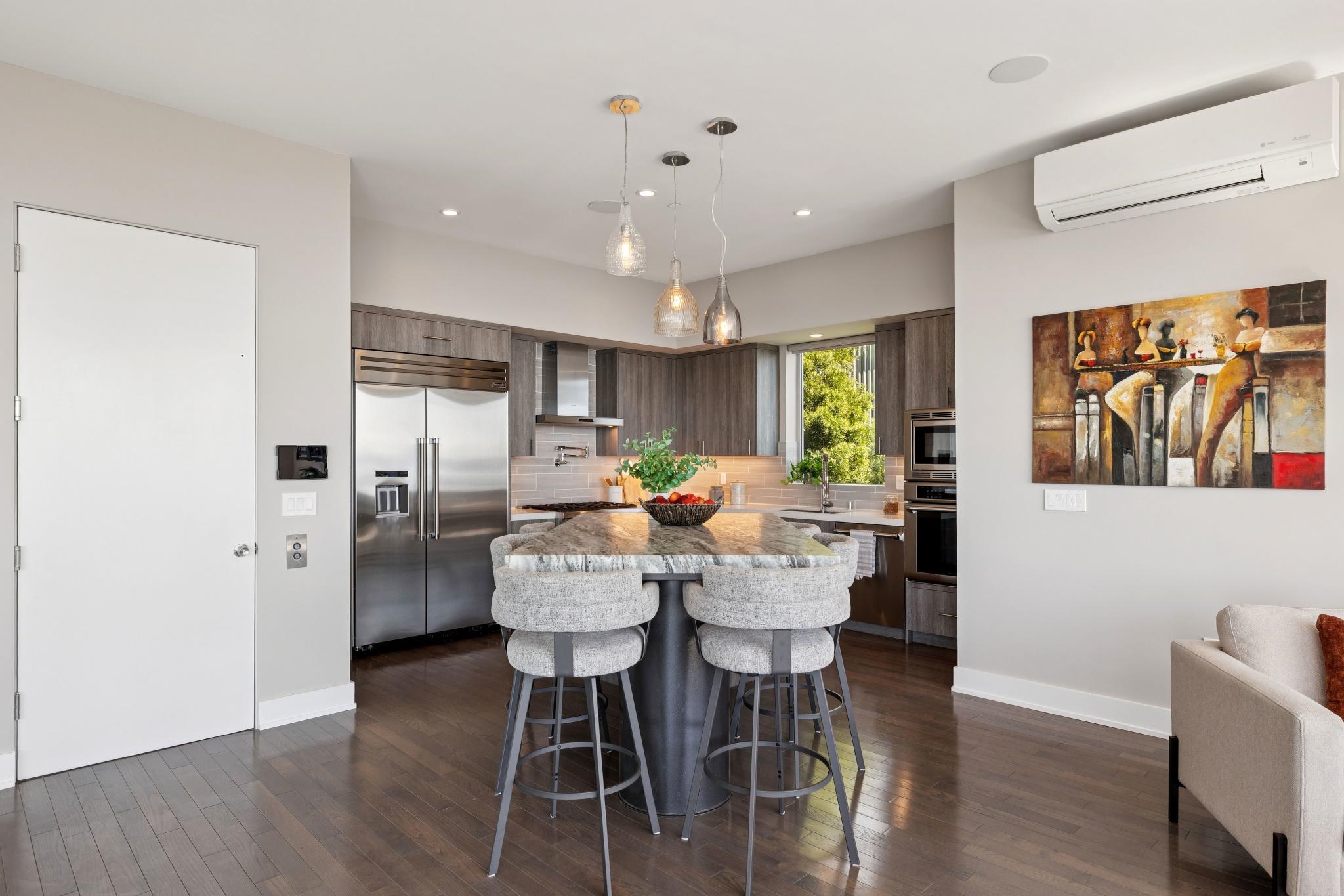 Detail Gallery Image 21 of 60 For 25 Diablo Dr, Oakland,  CA 94611 - 3 Beds | 3/1 Baths