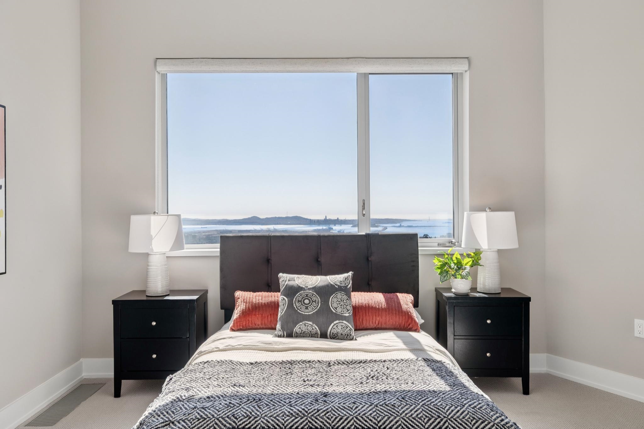 Detail Gallery Image 33 of 60 For 25 Diablo Dr, Oakland,  CA 94611 - 3 Beds | 3/1 Baths