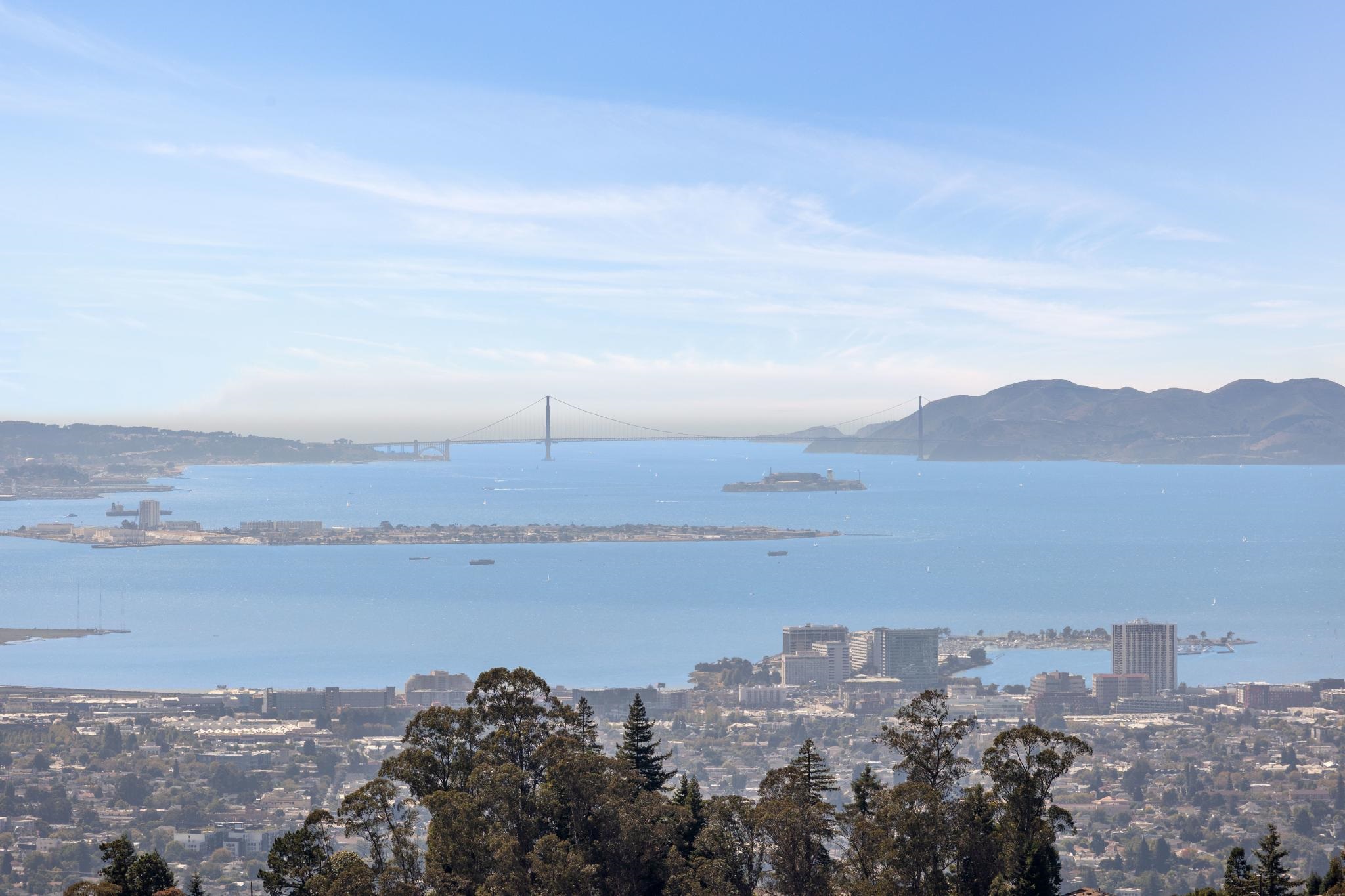 Detail Gallery Image 41 of 60 For 25 Diablo Dr, Oakland,  CA 94611 - 3 Beds | 3/1 Baths