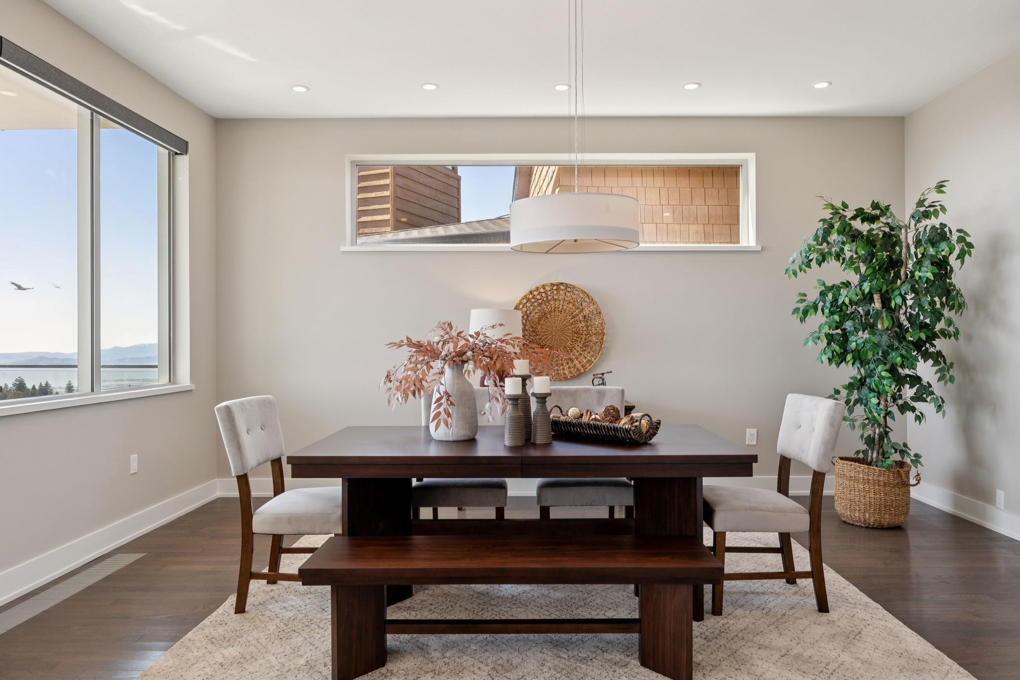 Detail Gallery Image 6 of 60 For 25 Diablo Dr, Oakland,  CA 94611 - 3 Beds | 3/1 Baths