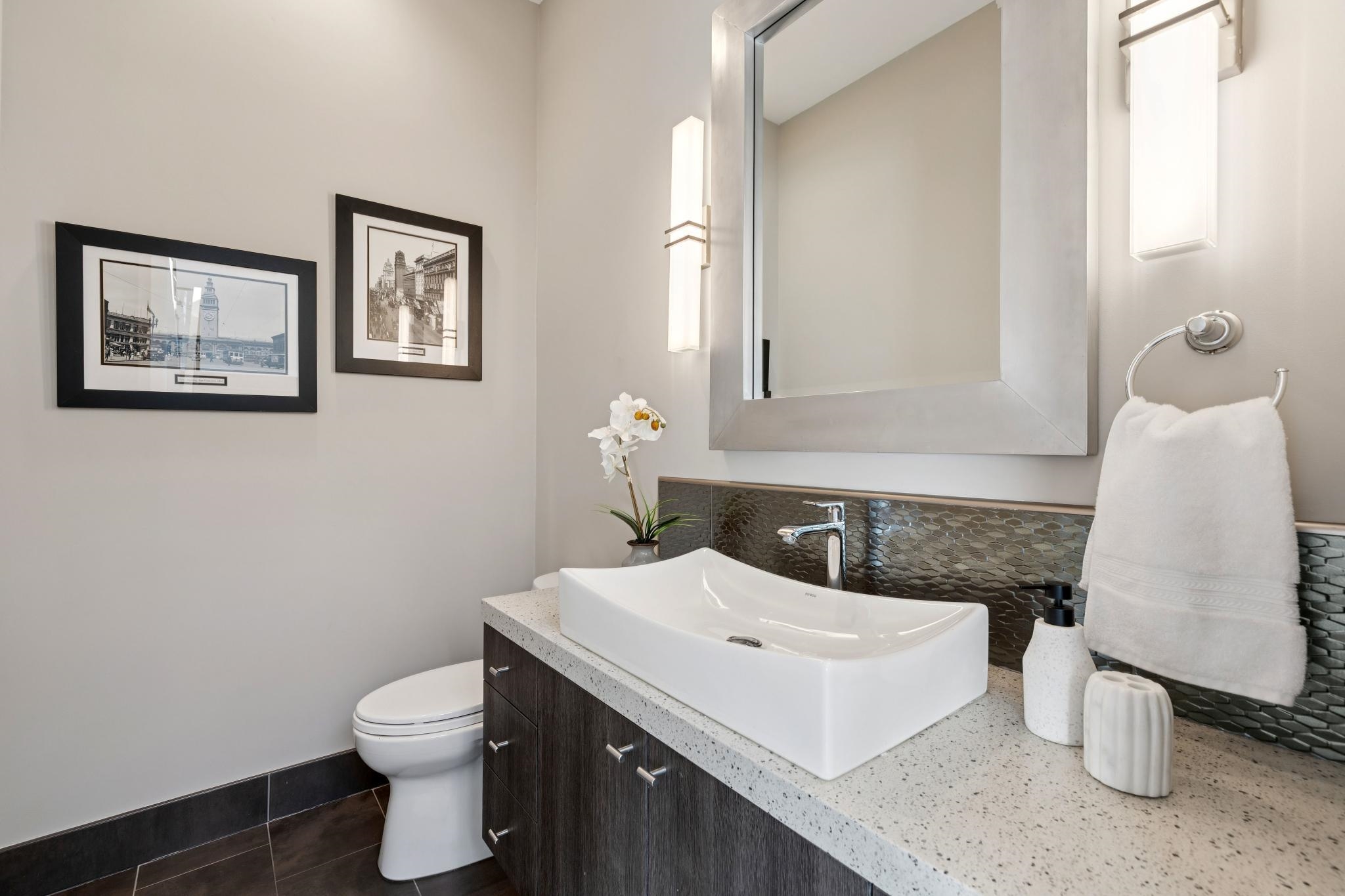Detail Gallery Image 51 of 60 For 25 Diablo Dr, Oakland,  CA 94611 - 3 Beds | 3/1 Baths