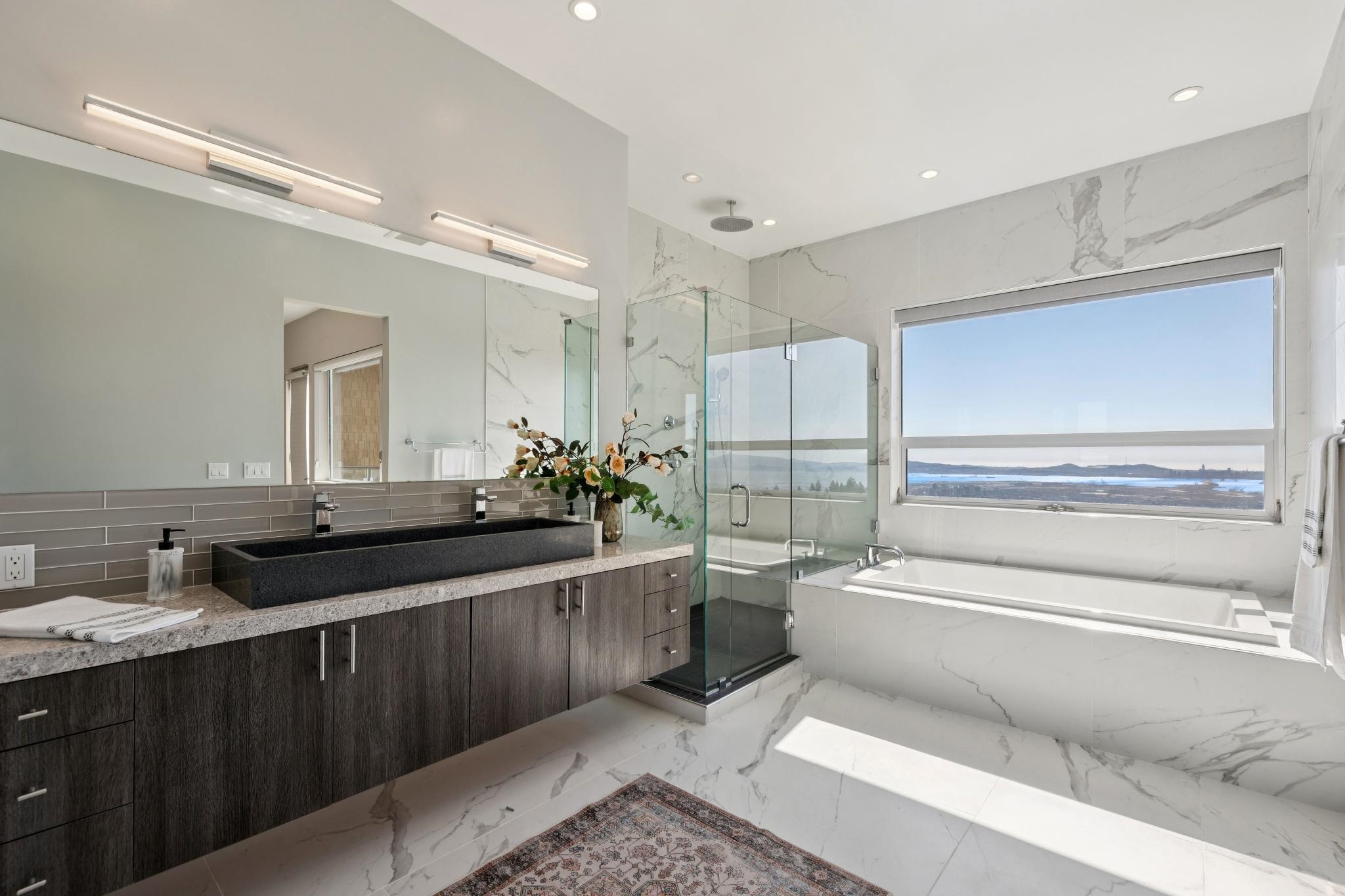 Detail Gallery Image 57 of 60 For 25 Diablo Dr, Oakland,  CA 94611 - 3 Beds | 3/1 Baths