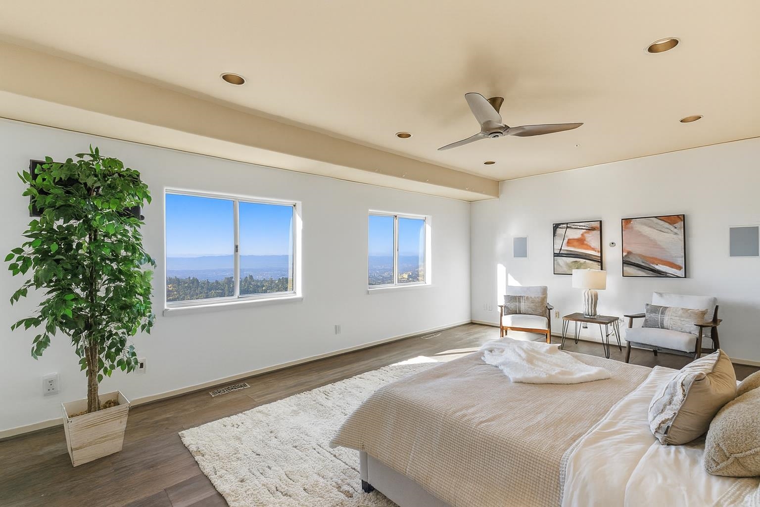 Detail Gallery Image 16 of 55 For 6413 Gwin Ct, Oakland,  CA 94611 - 4 Beds | 3/1 Baths