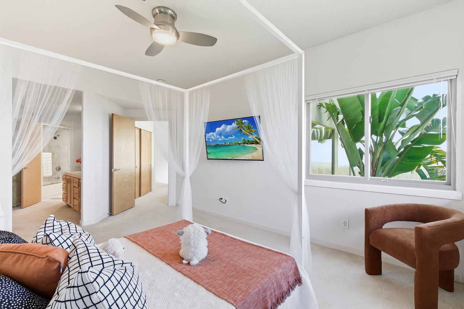 Detail Gallery Image 23 of 55 For 6413 Gwin Ct, Oakland,  CA 94611 - 4 Beds | 3/1 Baths