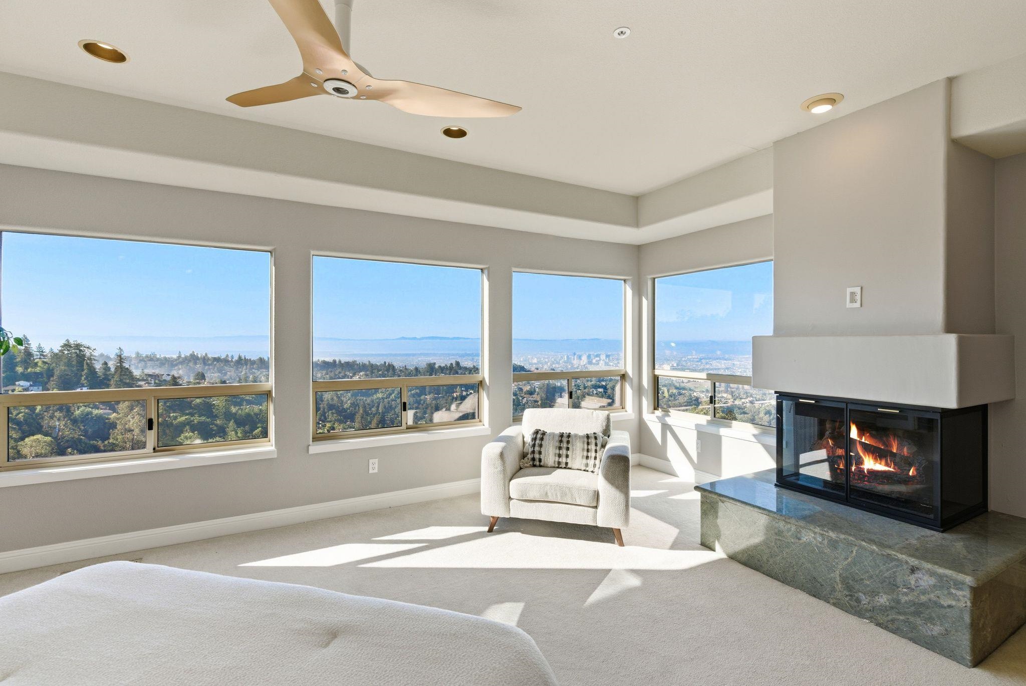 Detail Gallery Image 36 of 55 For 6413 Gwin Ct, Oakland,  CA 94611 - 4 Beds | 3/1 Baths