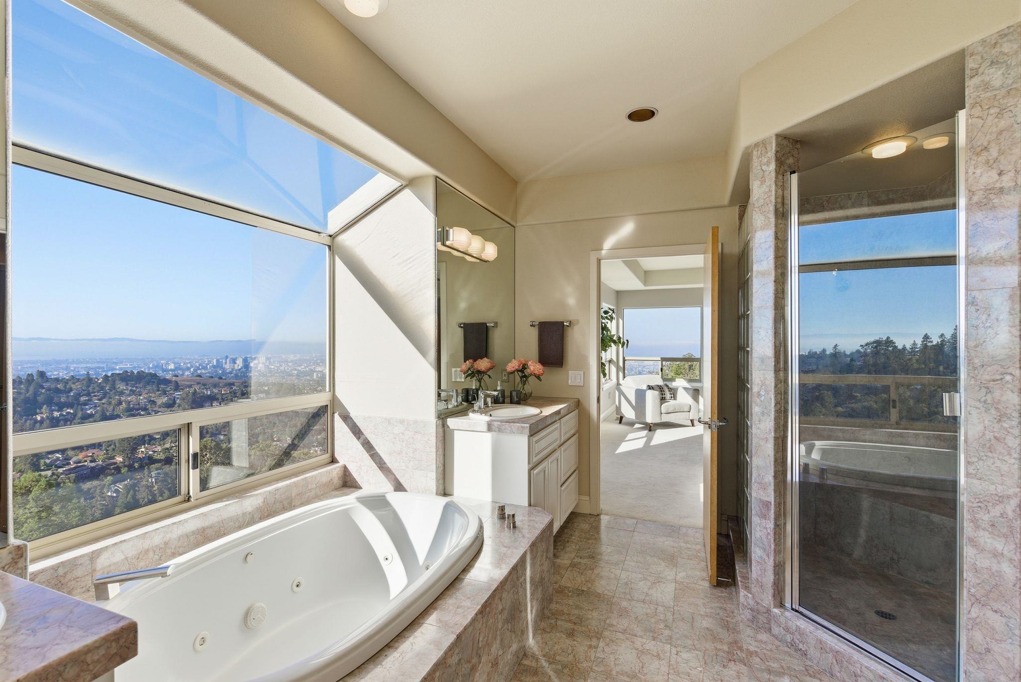 Detail Gallery Image 38 of 55 For 6413 Gwin Ct, Oakland,  CA 94611 - 4 Beds | 3/1 Baths