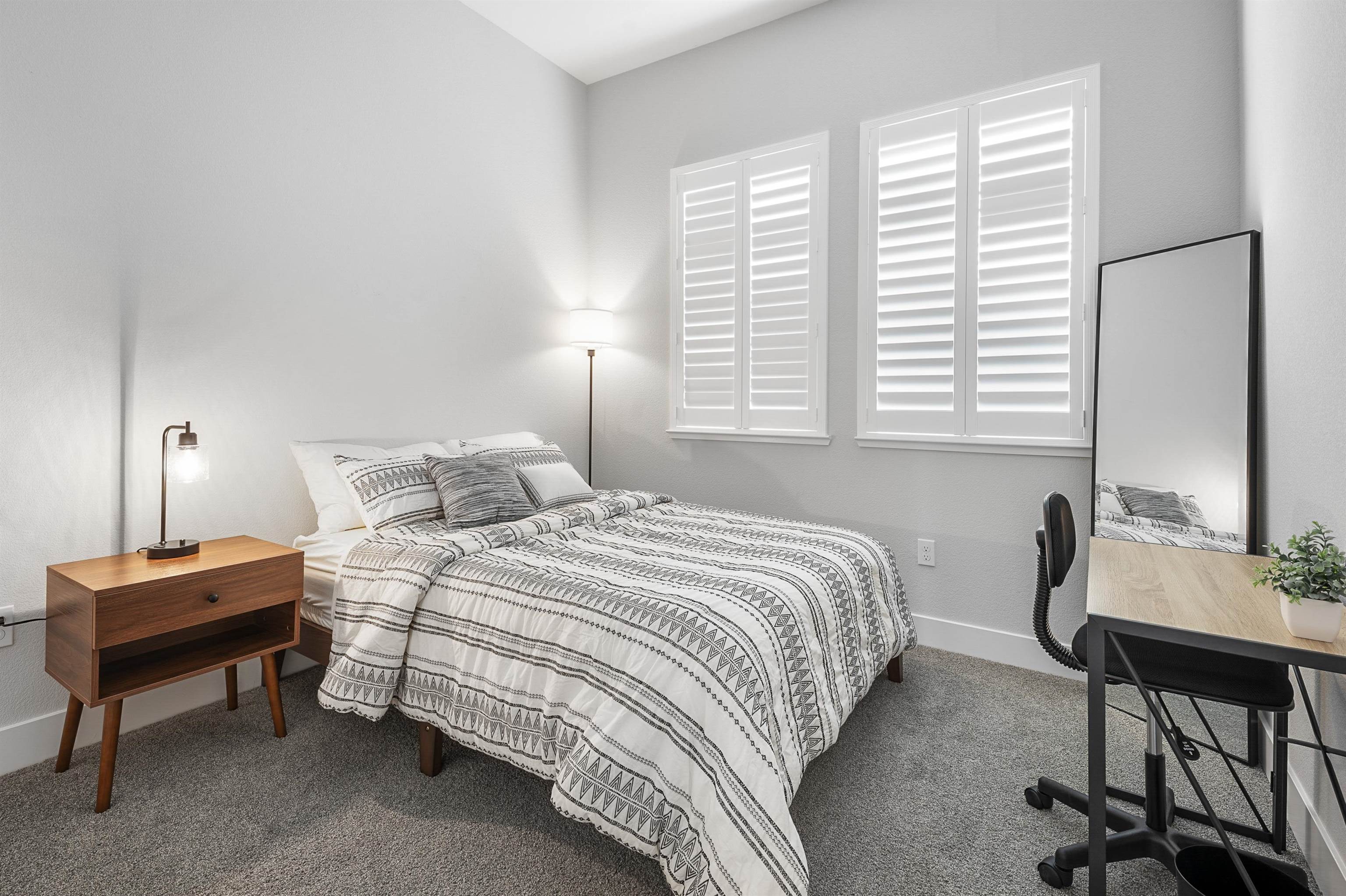 Detail Gallery Image 27 of 31 For 538 Martin Mariner Avenue, Alameda,  CA 94501 - 3 Beds | 2/1 Baths