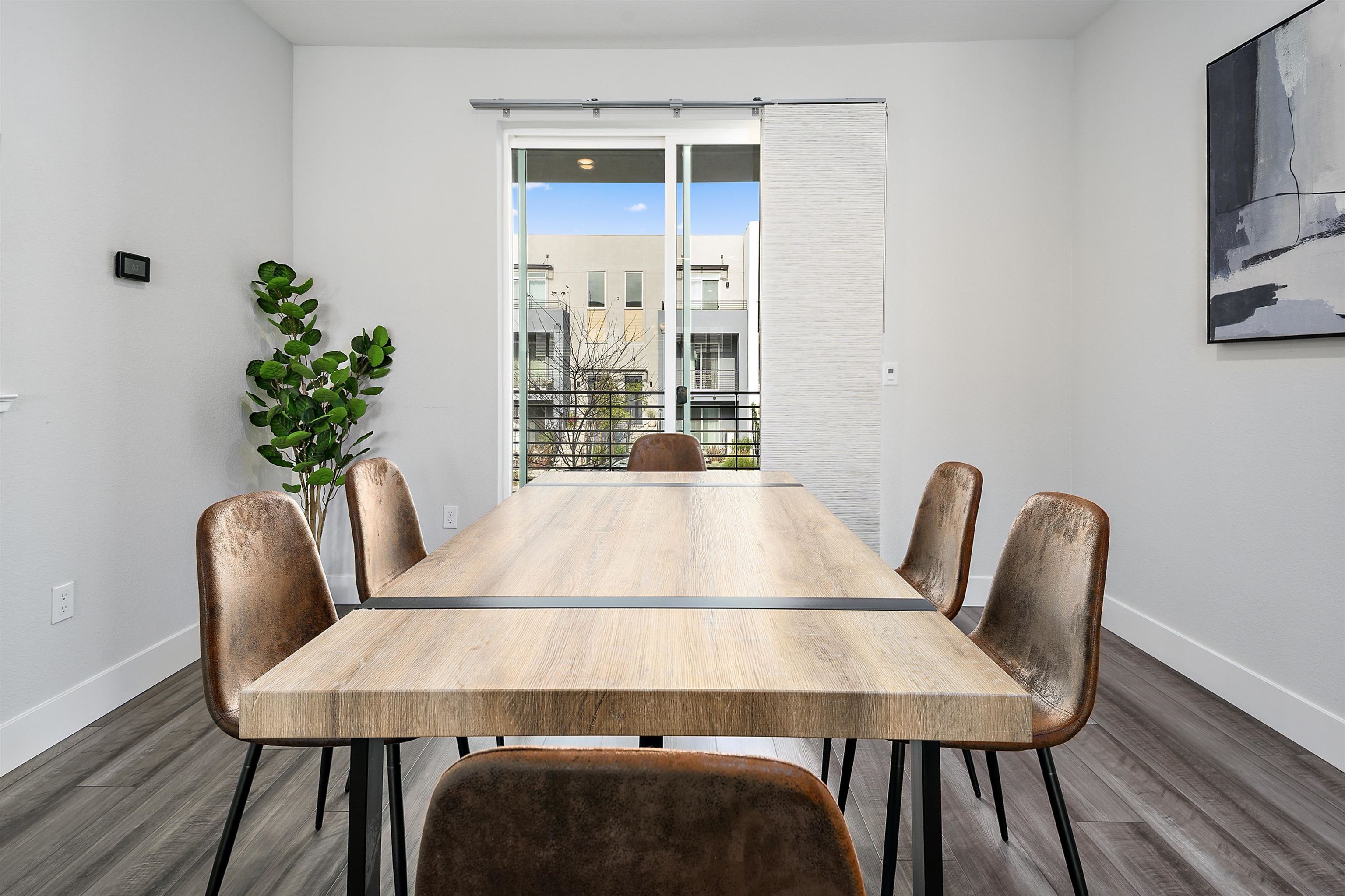 Detail Gallery Image 9 of 31 For 538 Martin Mariner Avenue, Alameda,  CA 94501 - 3 Beds | 2/1 Baths