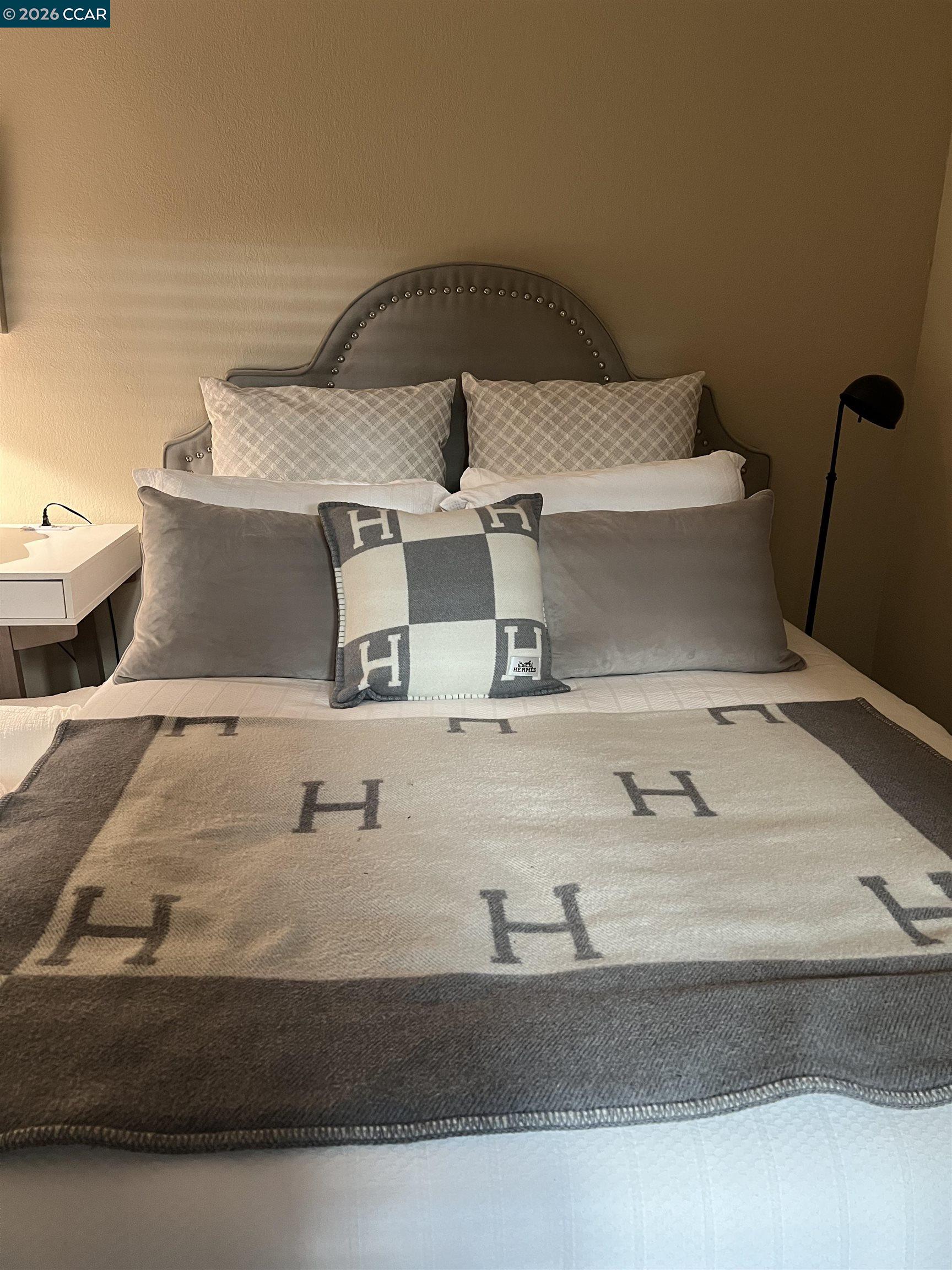 Detail Gallery Image 14 of 41 For 1312 Canyon Side Avenue, San Ramon,  CA 94582 - 4 Beds | 3 Baths