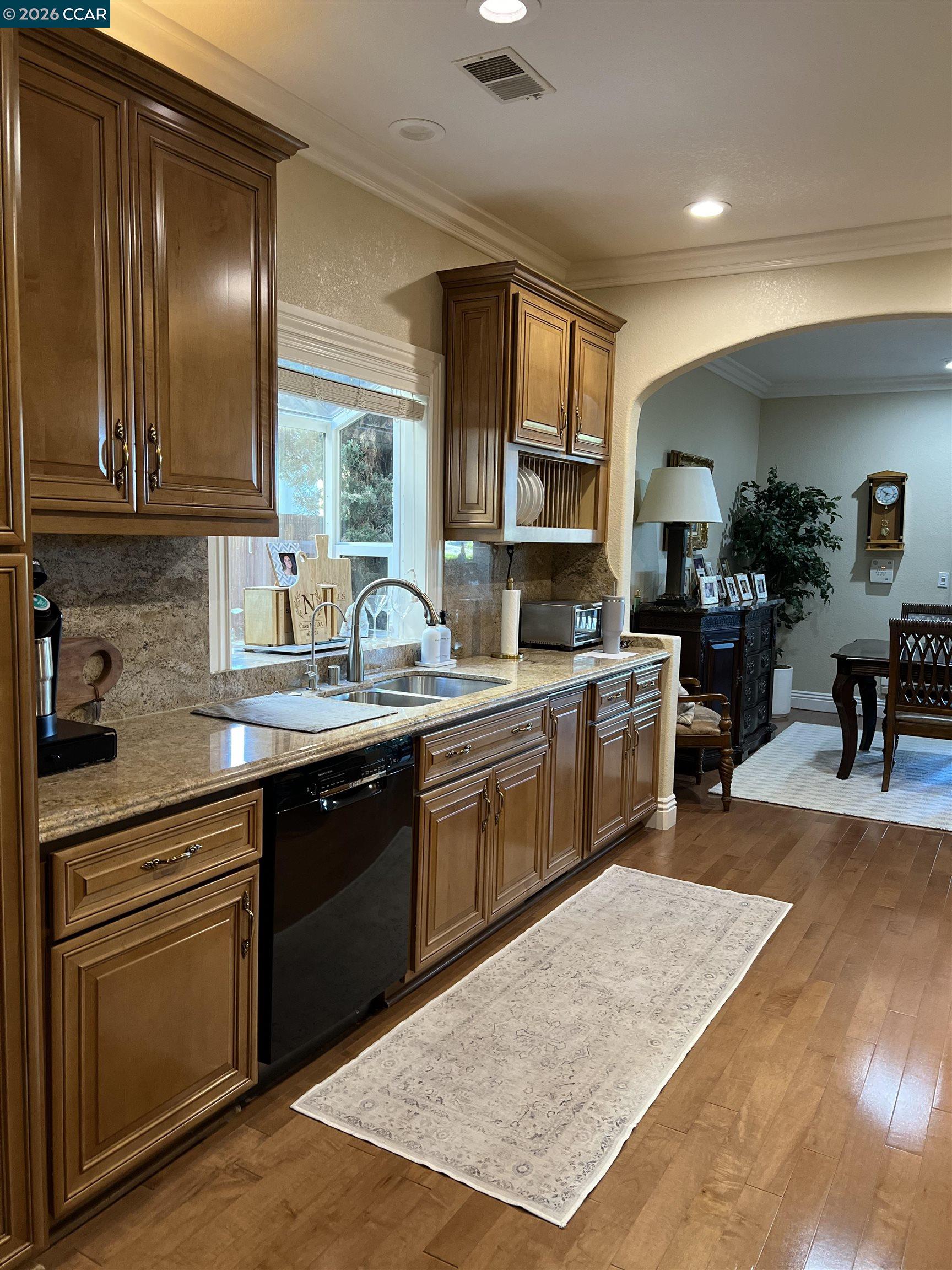 Detail Gallery Image 7 of 41 For 1312 Canyon Side Avenue, San Ramon,  CA 94582 - 4 Beds | 3 Baths