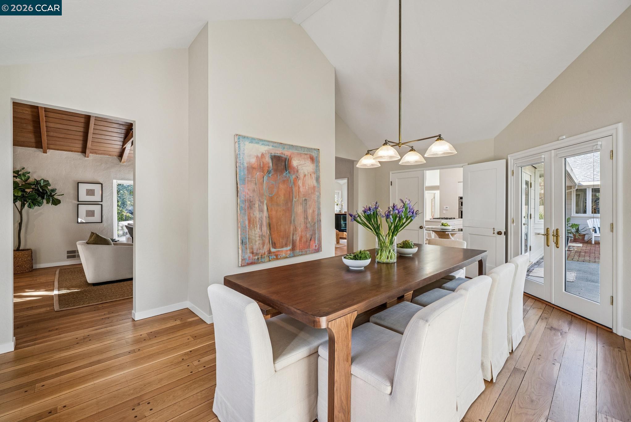 Detail Gallery Image 23 of 58 For 11 El Caminito, Orinda,  CA 94563 - 4 Beds | 3 Baths