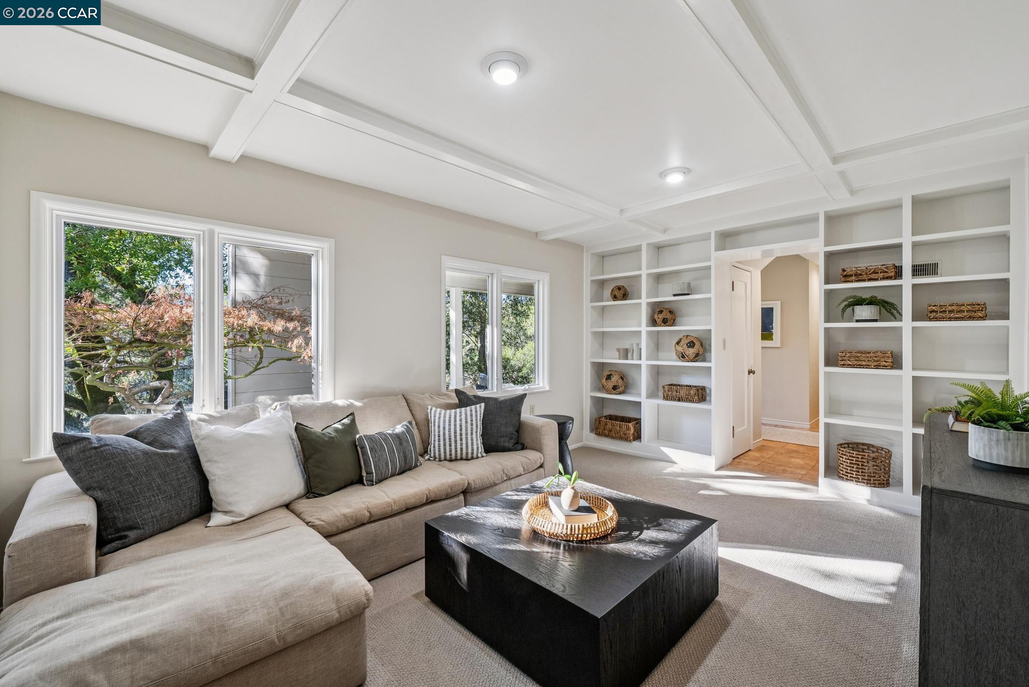 Detail Gallery Image 42 of 58 For 11 El Caminito, Orinda,  CA 94563 - 4 Beds | 3 Baths