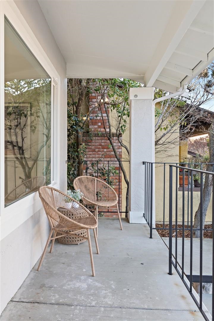 Detail Gallery Image 6 of 55 For 2973 Ralston Way, Hayward,  CA 94541 - 4 Beds | 2 Baths