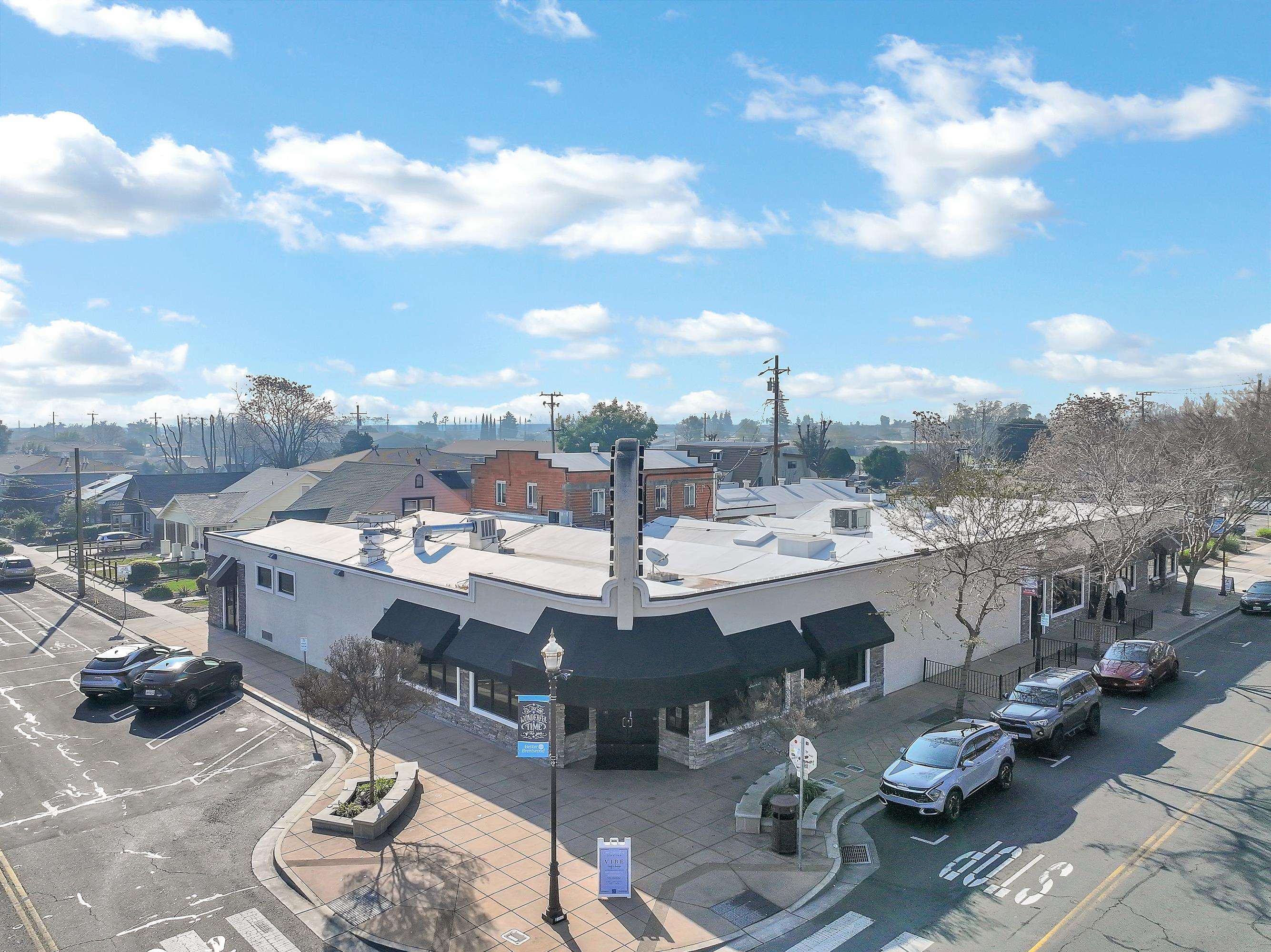 Front Image Thumbnail for EB41121325