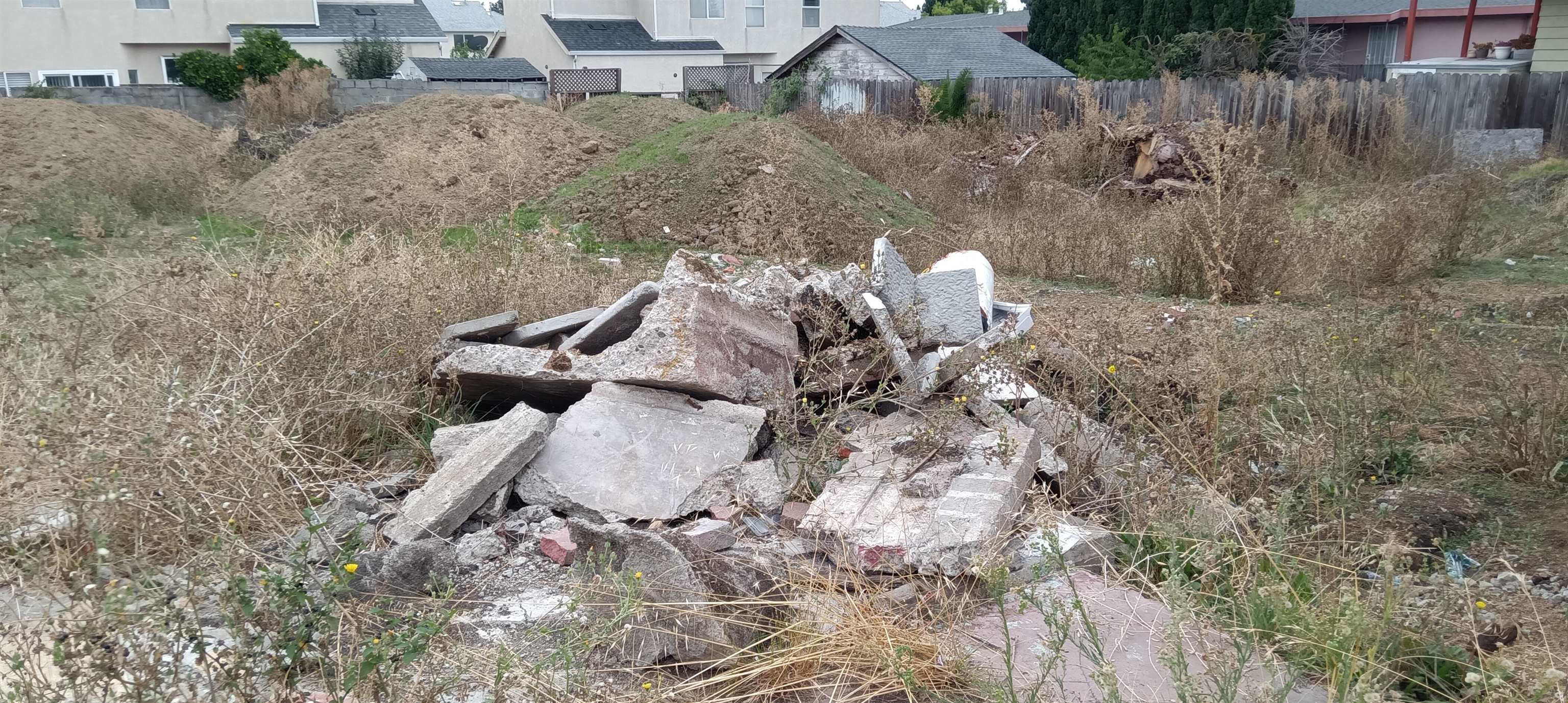 Detail Gallery Image 5 of 13 For 1672 162nd Ave, San Leandro,  CA 94578 - 2 Beds | 1 Baths