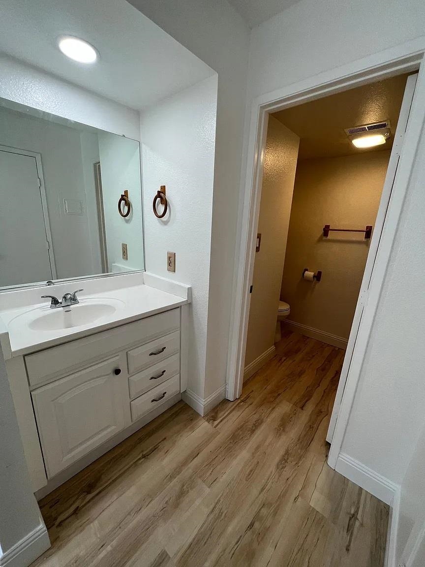 Detail Gallery Image 8 of 36 For 3701 Colonial Dr #36,  Modesto,  CA 95356 - 1 Beds | 1 Baths