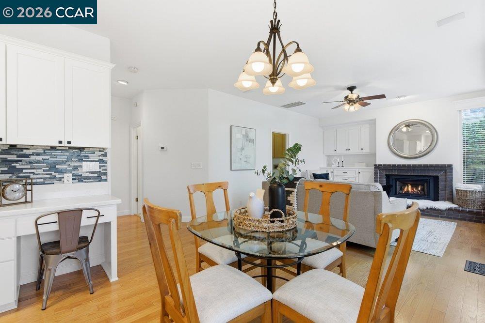 Detail Gallery Image 18 of 51 For 811 Vineyard Ct, Pleasant Hill,  CA 94523 - 4 Beds | 2/1 Baths