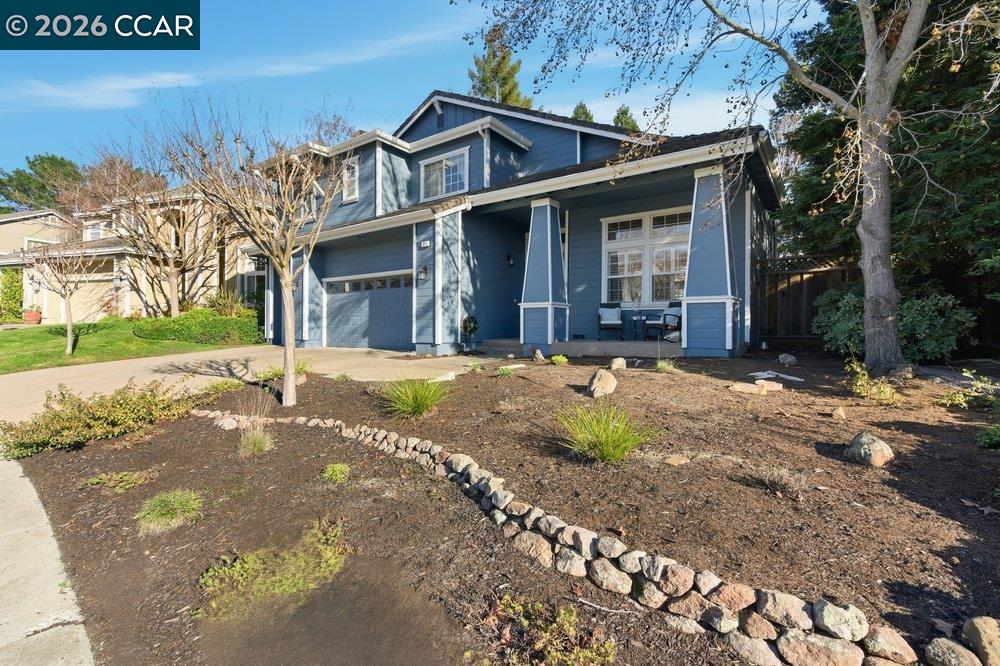 Detail Gallery Image 4 of 51 For 811 Vineyard Ct, Pleasant Hill,  CA 94523 - 4 Beds | 2/1 Baths