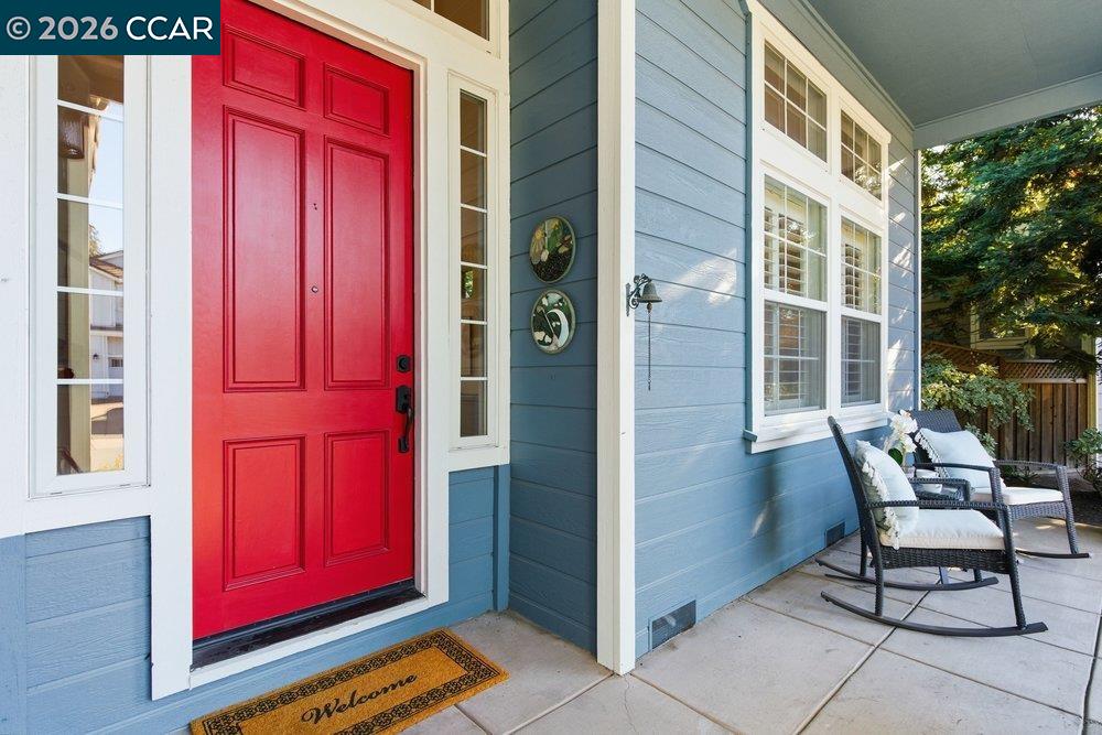 Detail Gallery Image 5 of 51 For 811 Vineyard Ct, Pleasant Hill,  CA 94523 - 4 Beds | 2/1 Baths