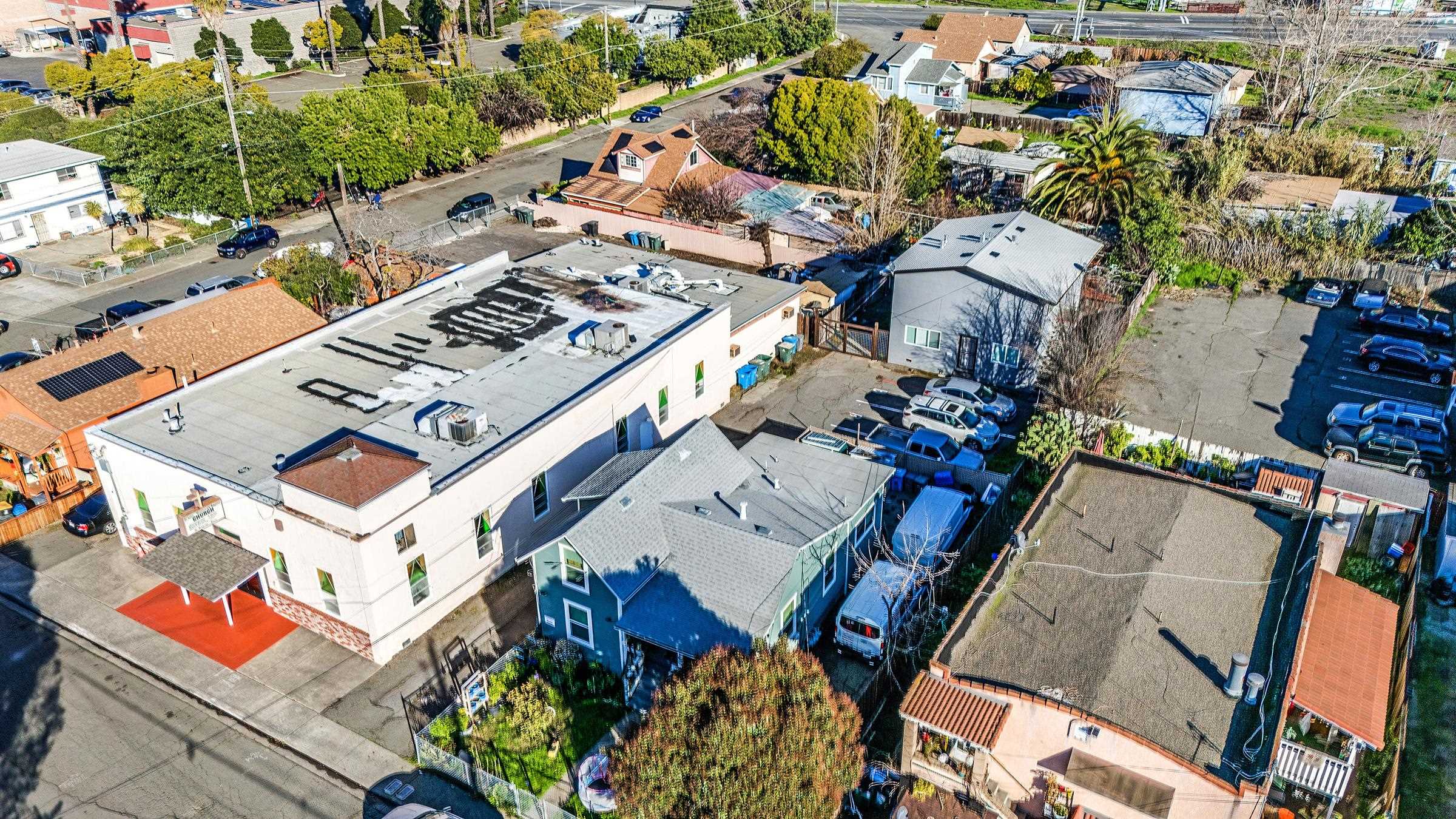 Detail Gallery Image 8 of 45 For 2008 Marin St, Vallejo,  CA 94590 - – Beds | – Baths