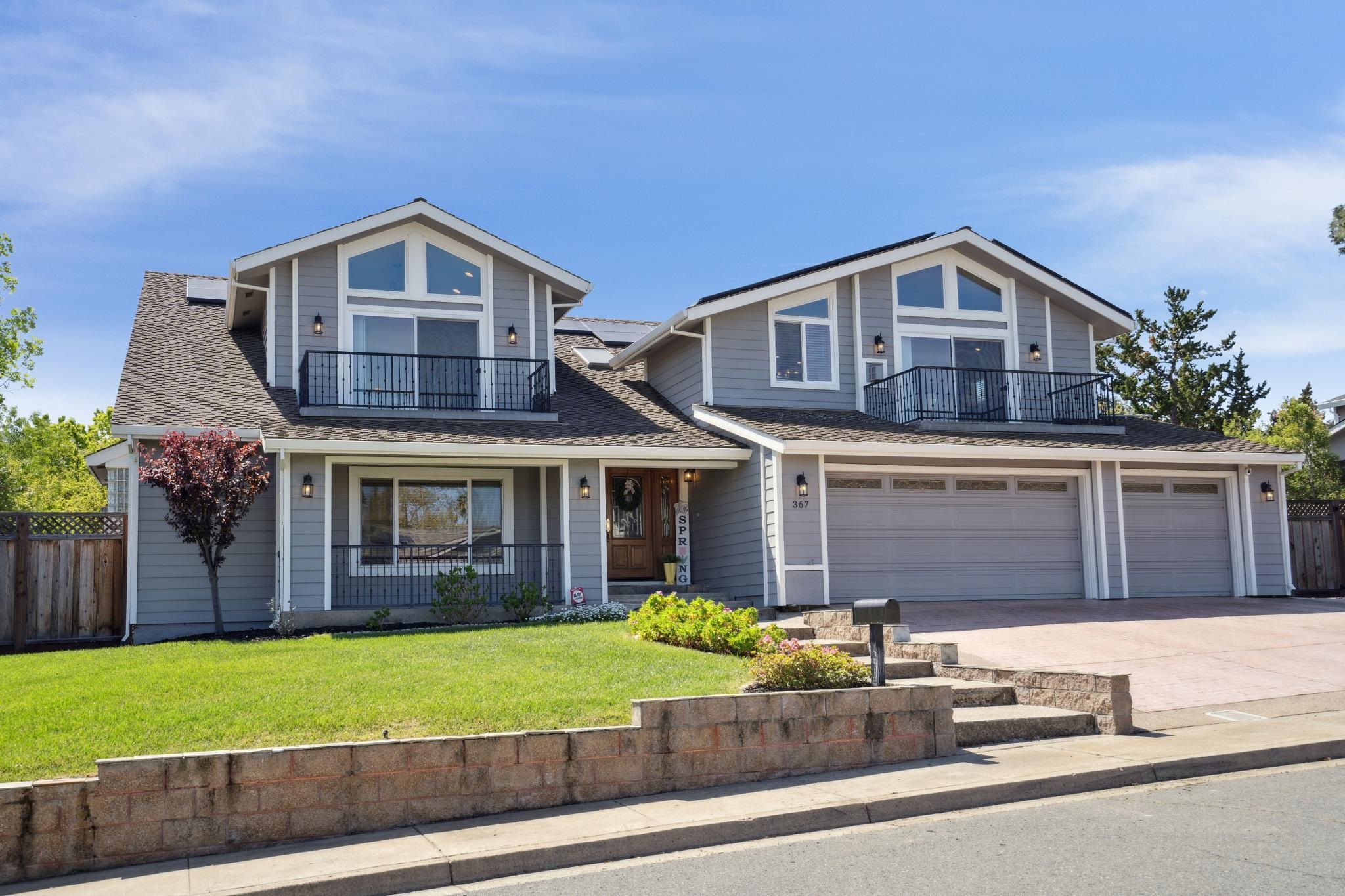 Detail Gallery Image 2 of 60 For 367 Mt Washington Way, Clayton,  CA 94517 - 4 Beds | 4 Baths