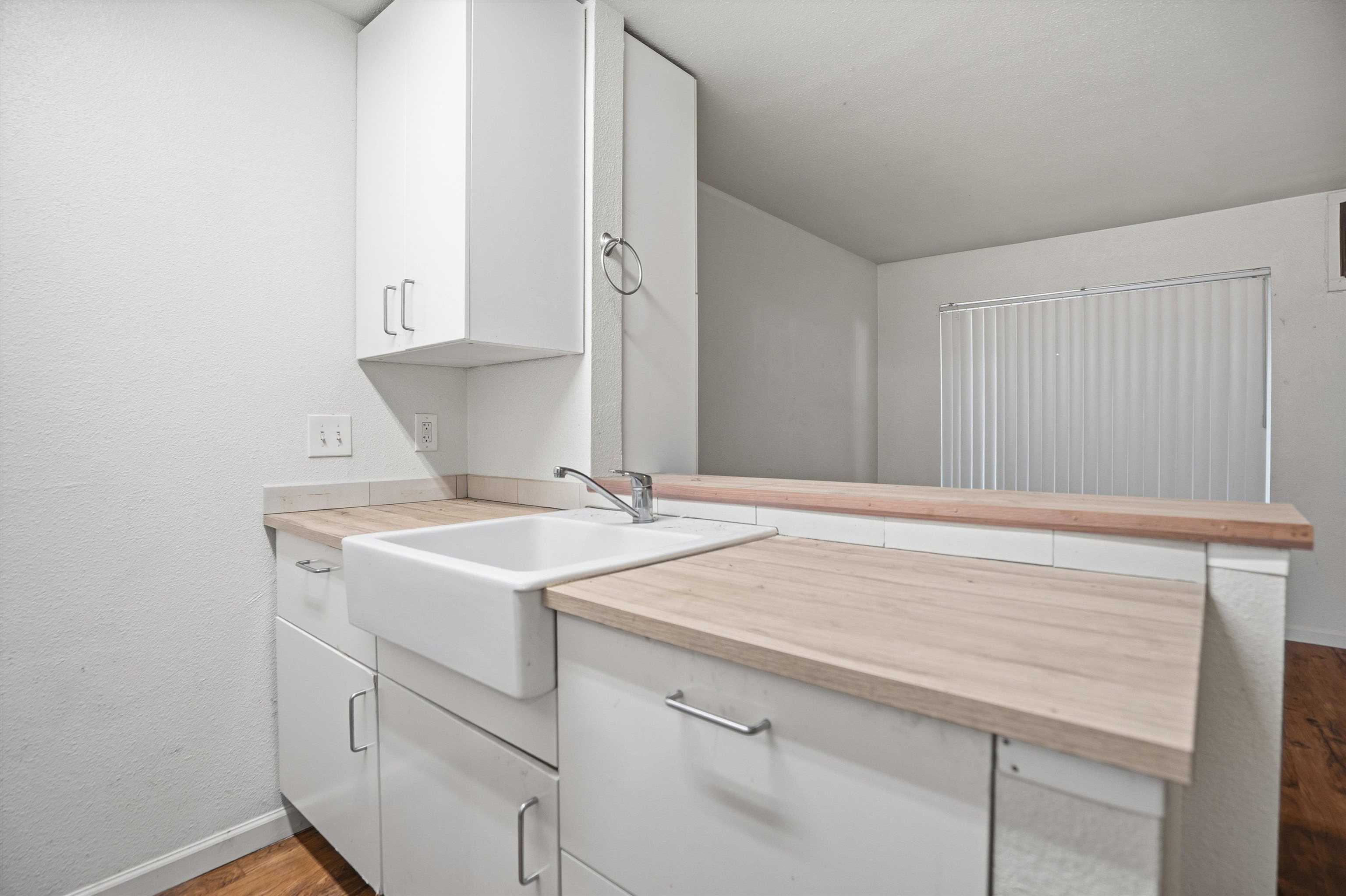 Detail Gallery Image 17 of 24 For 136 W Vine Street, Stockton,  CA 95202 - – Beds | – Baths