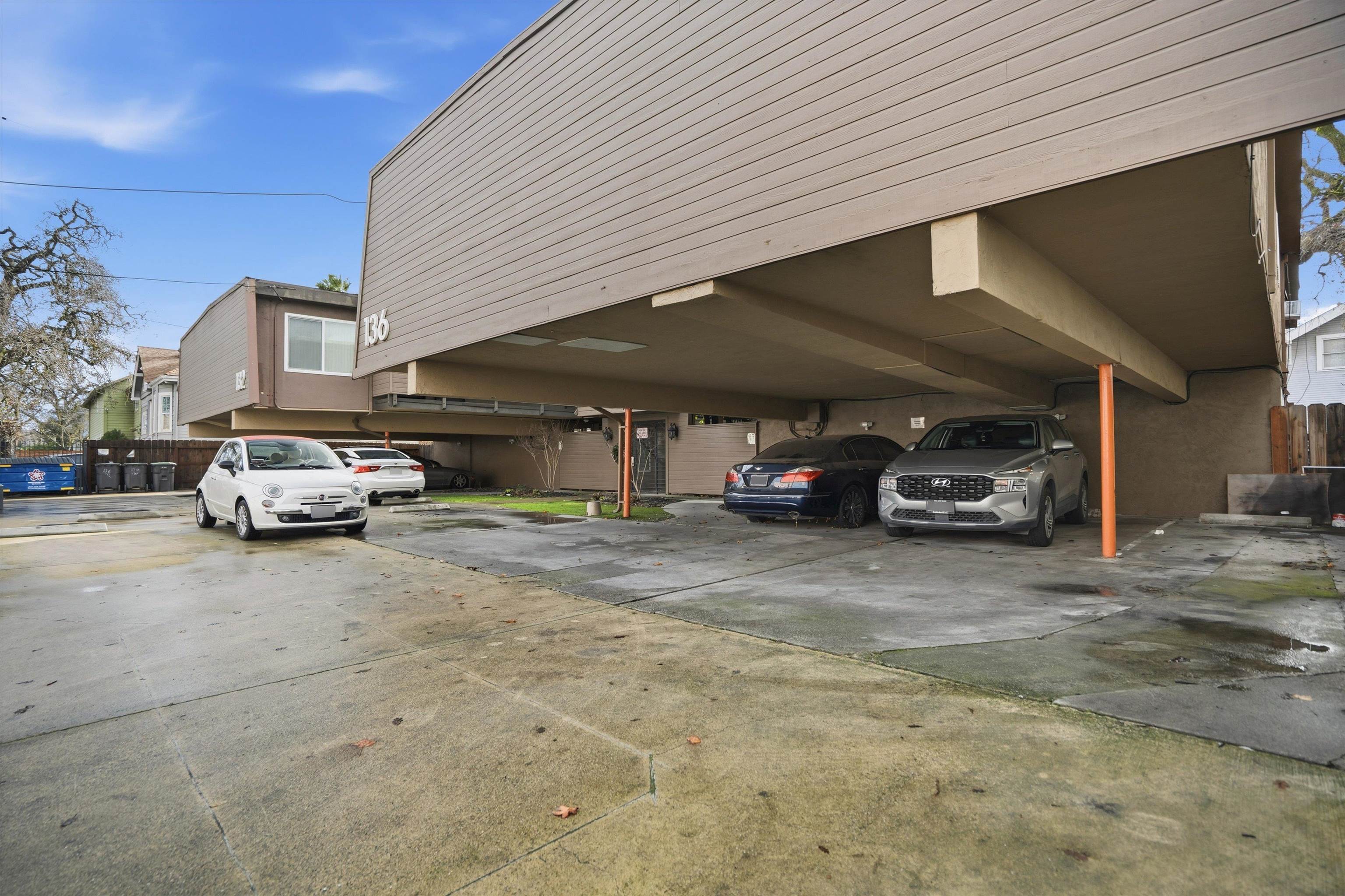 Detail Gallery Image 4 of 24 For 136 W Vine Street, Stockton,  CA 95202 - – Beds | – Baths